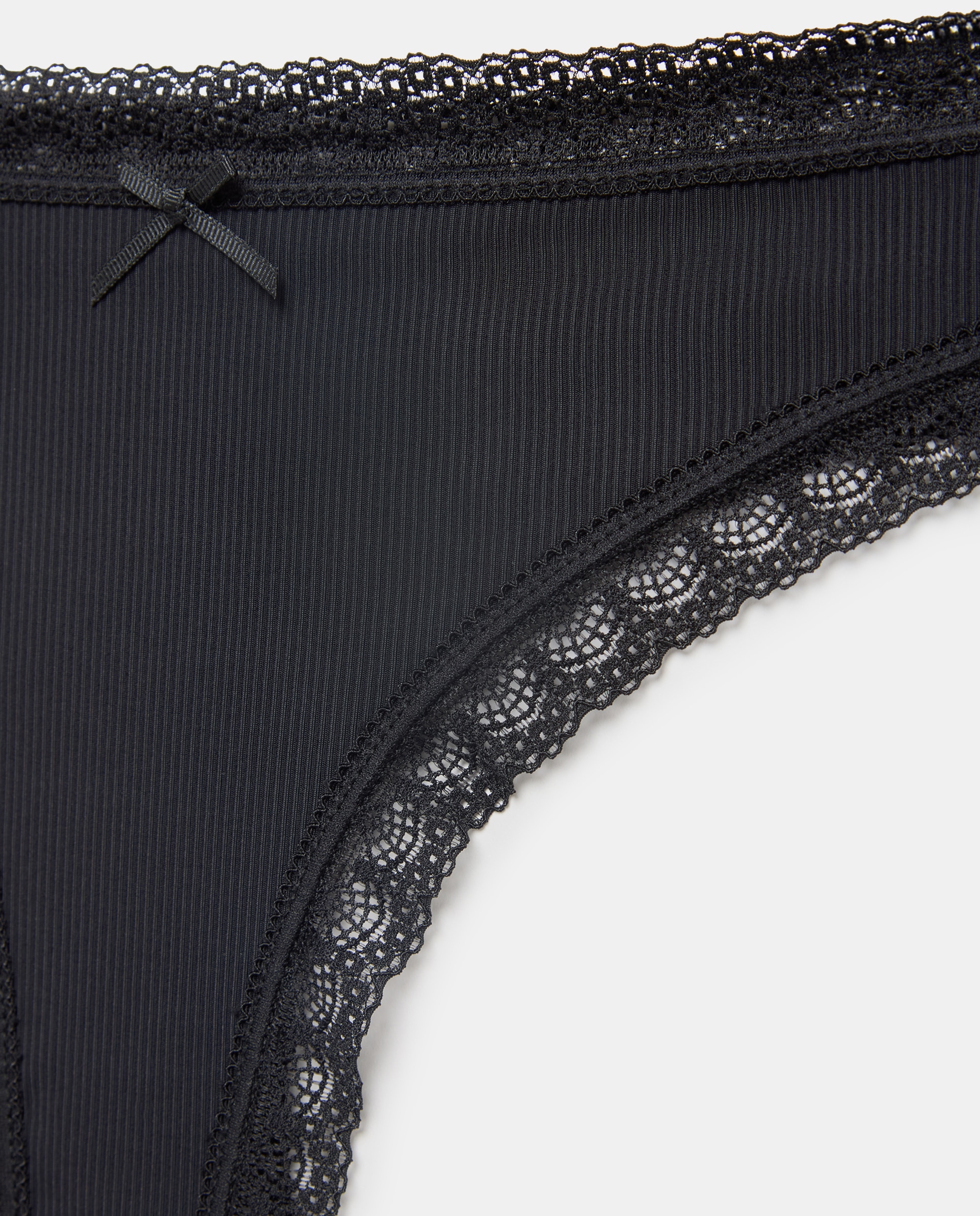 Tanga canelada 800 Preto-4