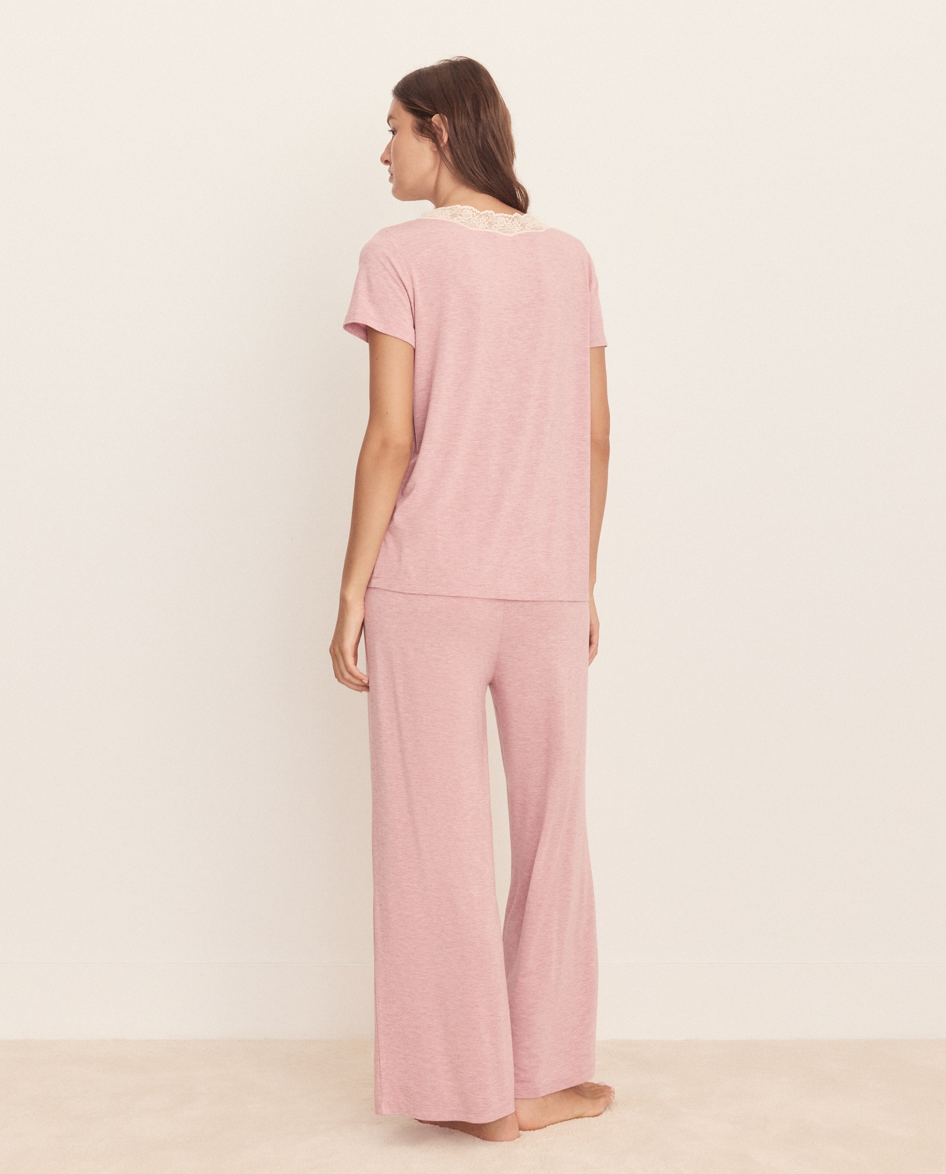 Pijama com Detalhe na Gola 200 Rosa-3