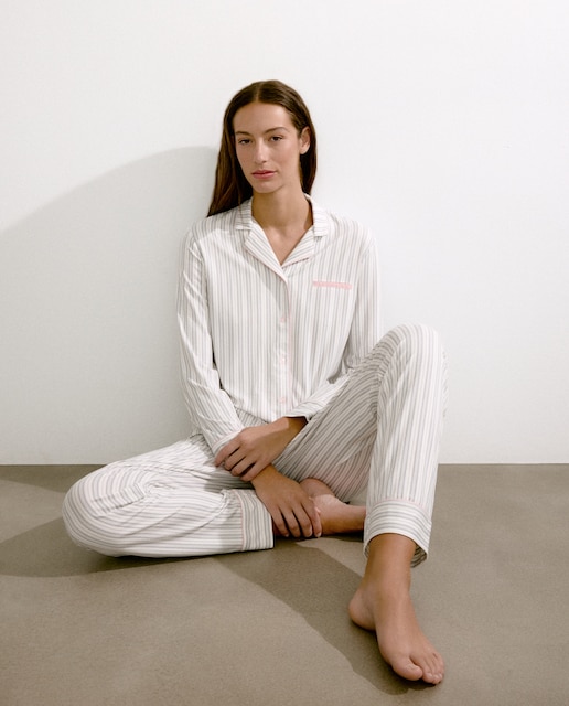 Imagen 0 de Pijama camisero de rayas de mujer
