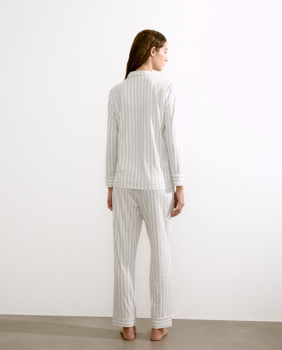 Pijama Camiseiro às Riscas Cinzento-claro-3