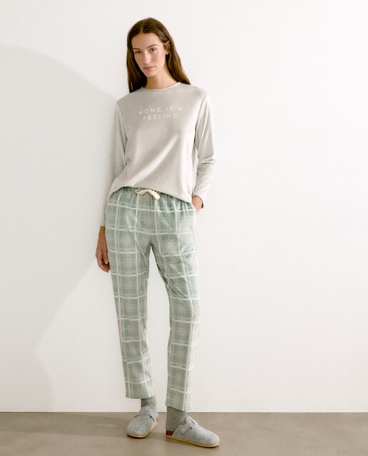 Imagem 0 de Pijama completo estampado