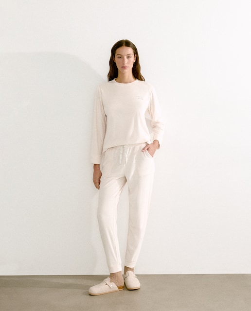 Imagen 0 de Pijama completo estampado de mujer