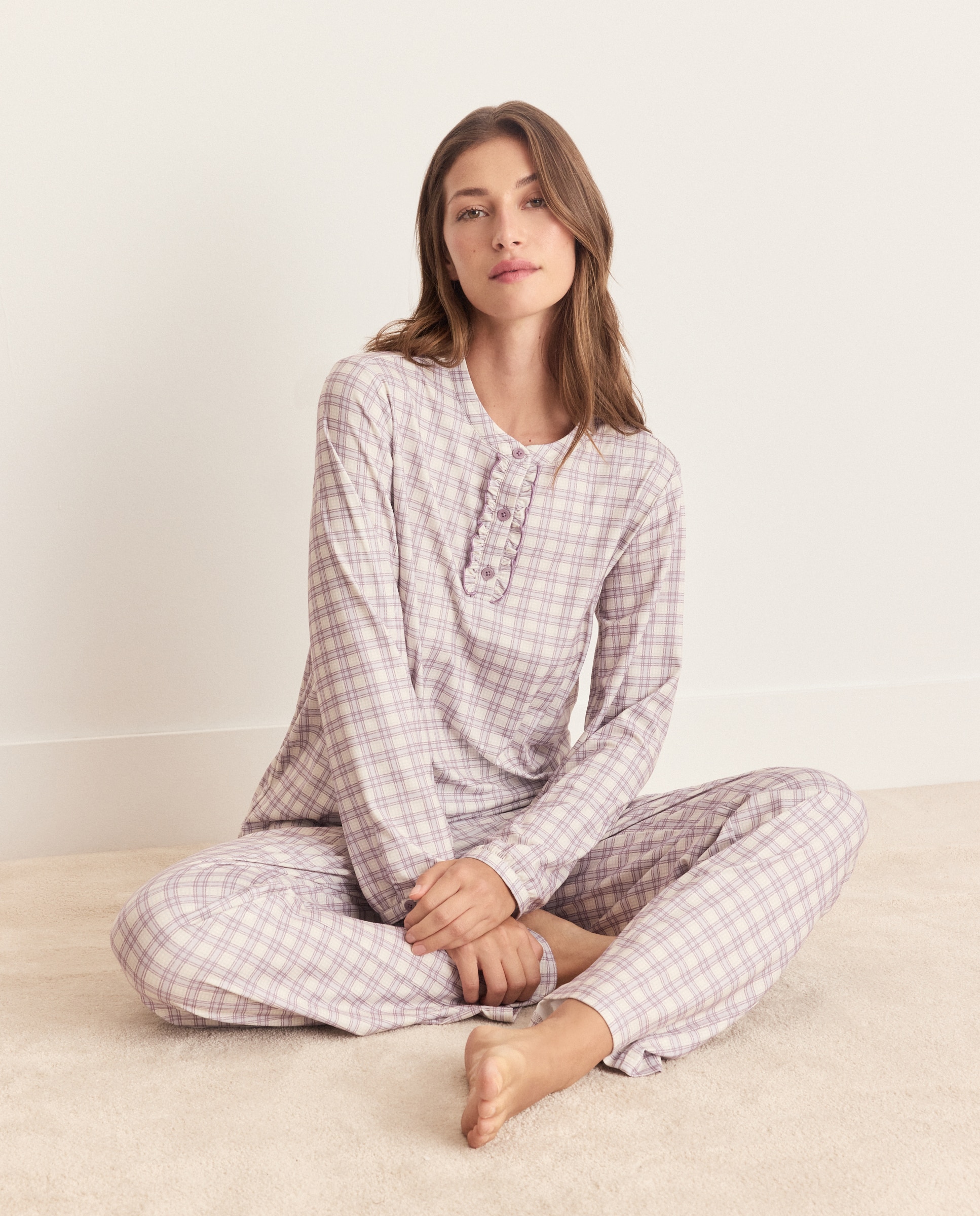 Imagen 0 de Pijama completo estampado de mujer Morado