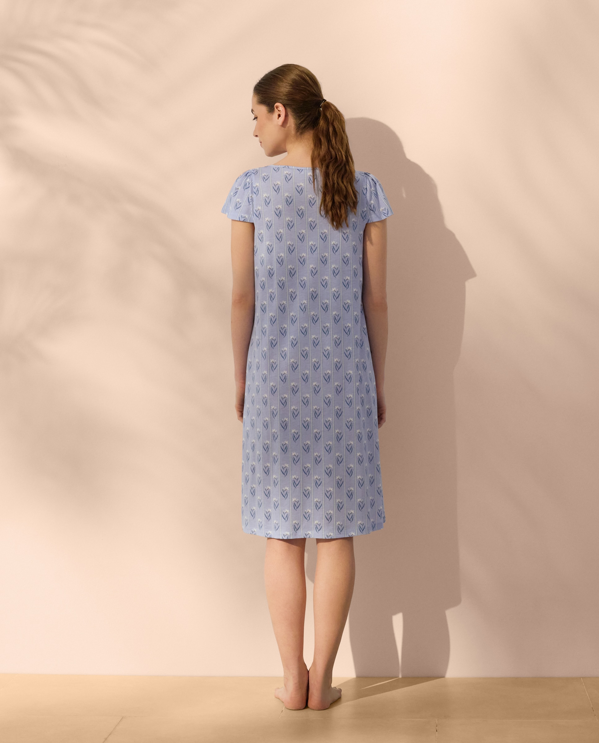 Camisa de Dormir com Estampado Floral e Riscas Azul-3