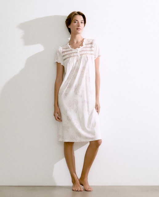 Imagem 0 de Camisa de Dormir com Carcela e Estampado Floral