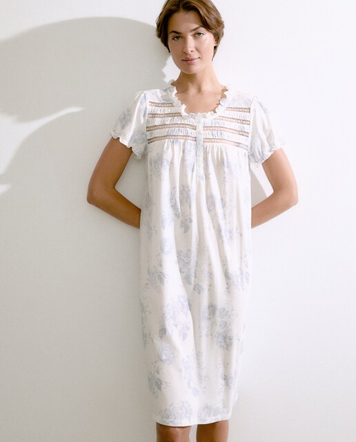 Imagem 0 de Camisa de Dormir com Carcela e Estampado Floral