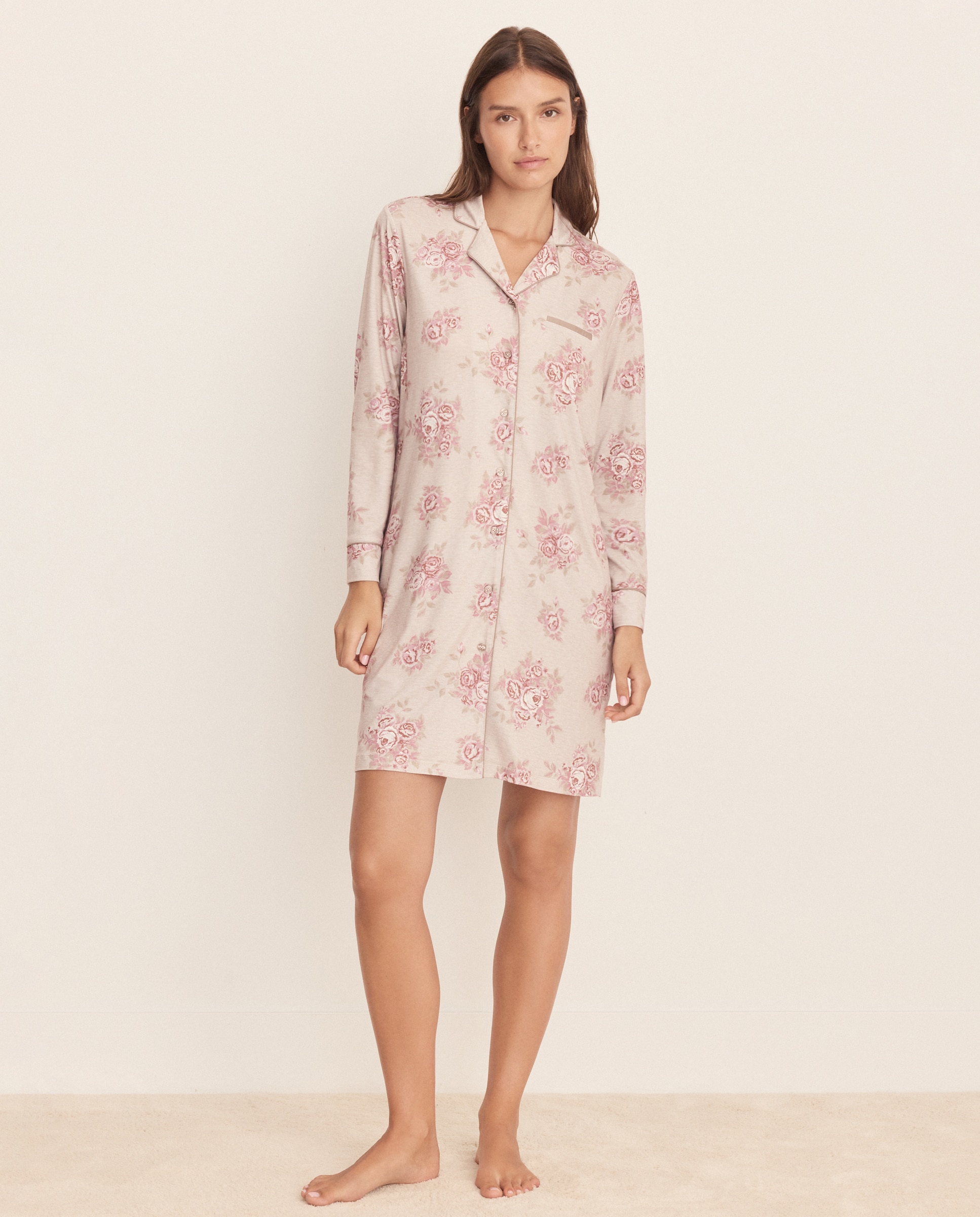 Imagem 0 de Camisa de Dormir com Botões e Estampado Floral
