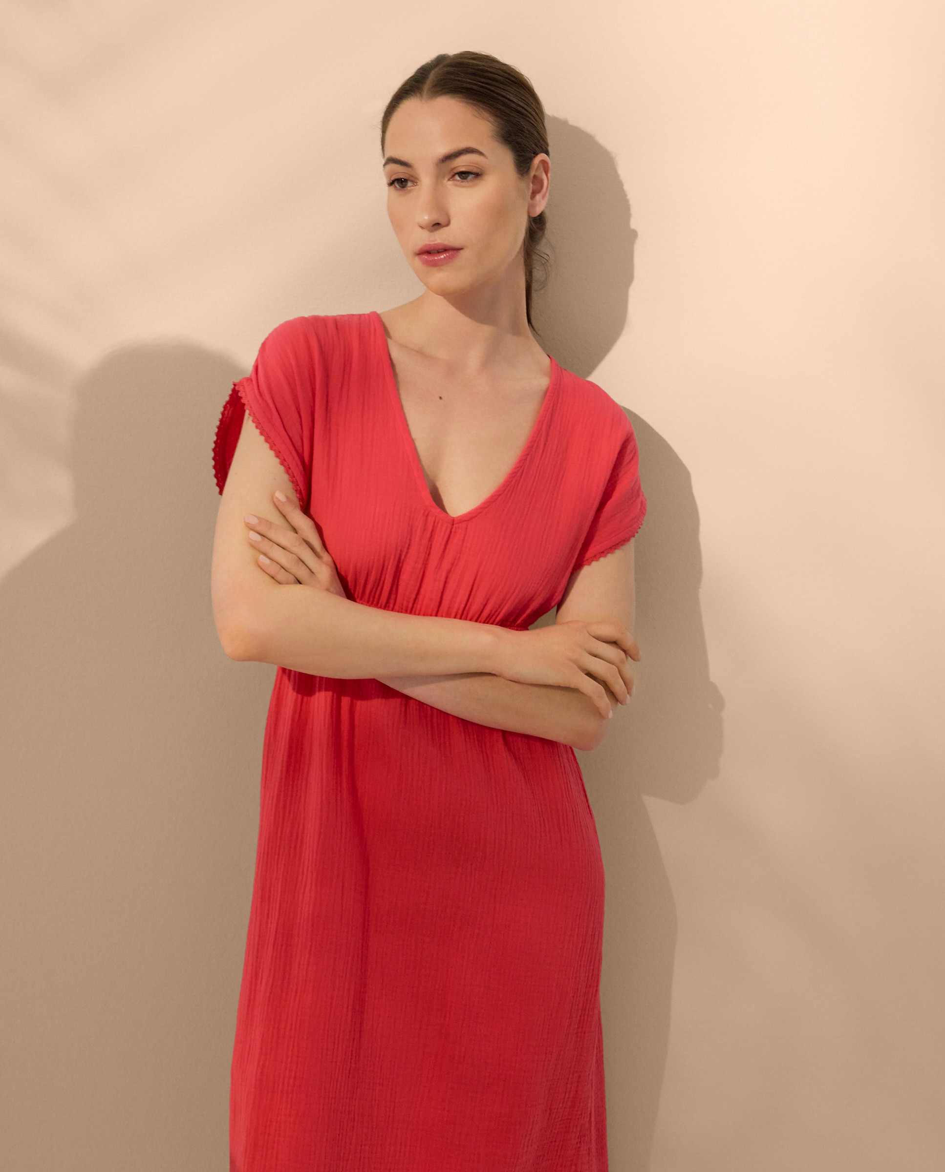 Vestido Justo com Decote em Bico 630 Coral-2