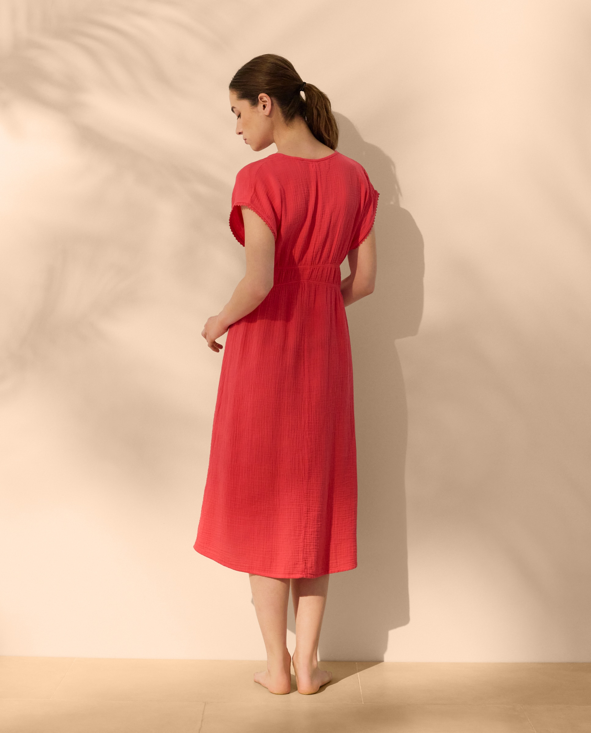 Vestido Justo com Decote em Bico 630 Coral-3