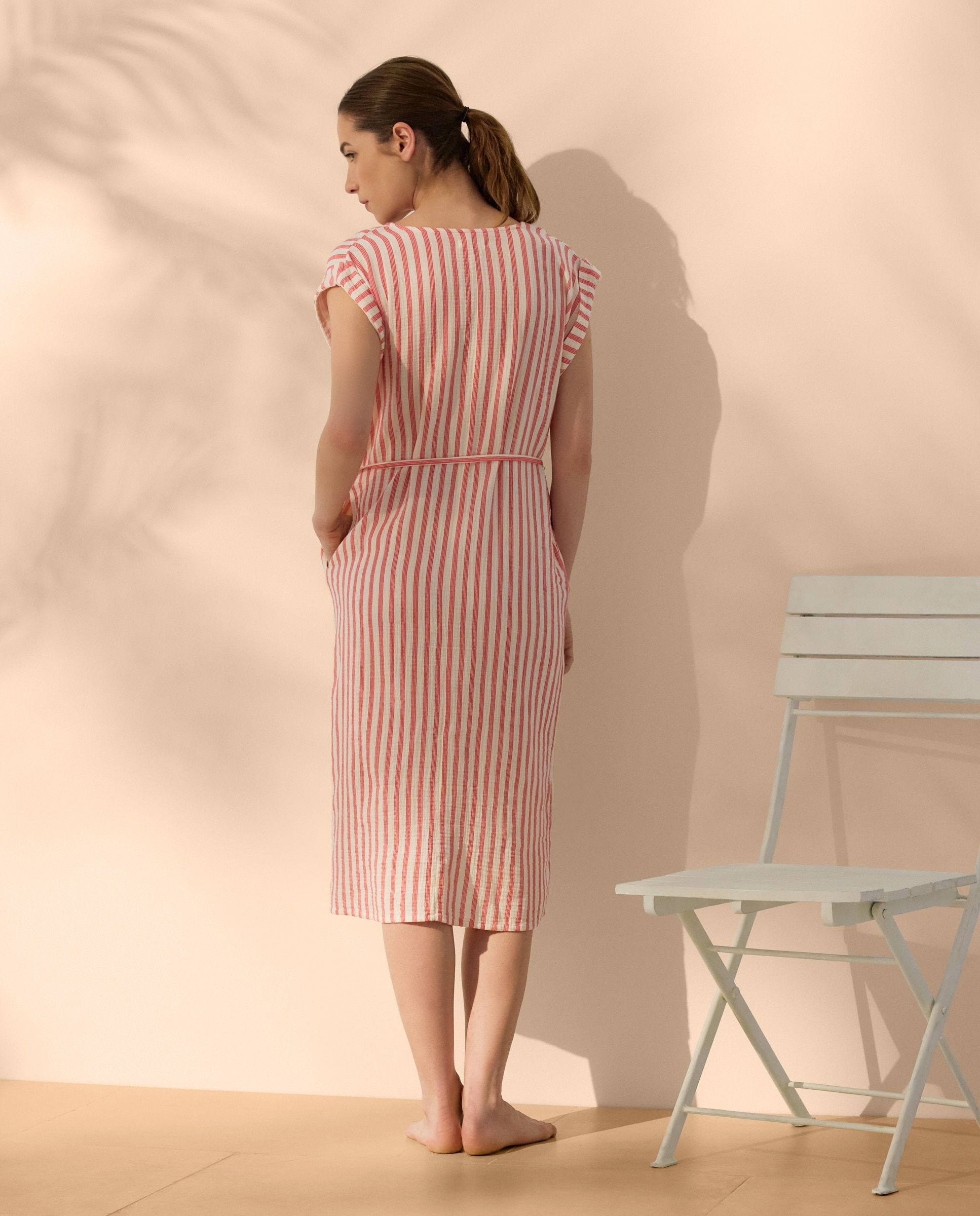 Vestido sem Mangas com Riscas Estampadas Vermelho-3