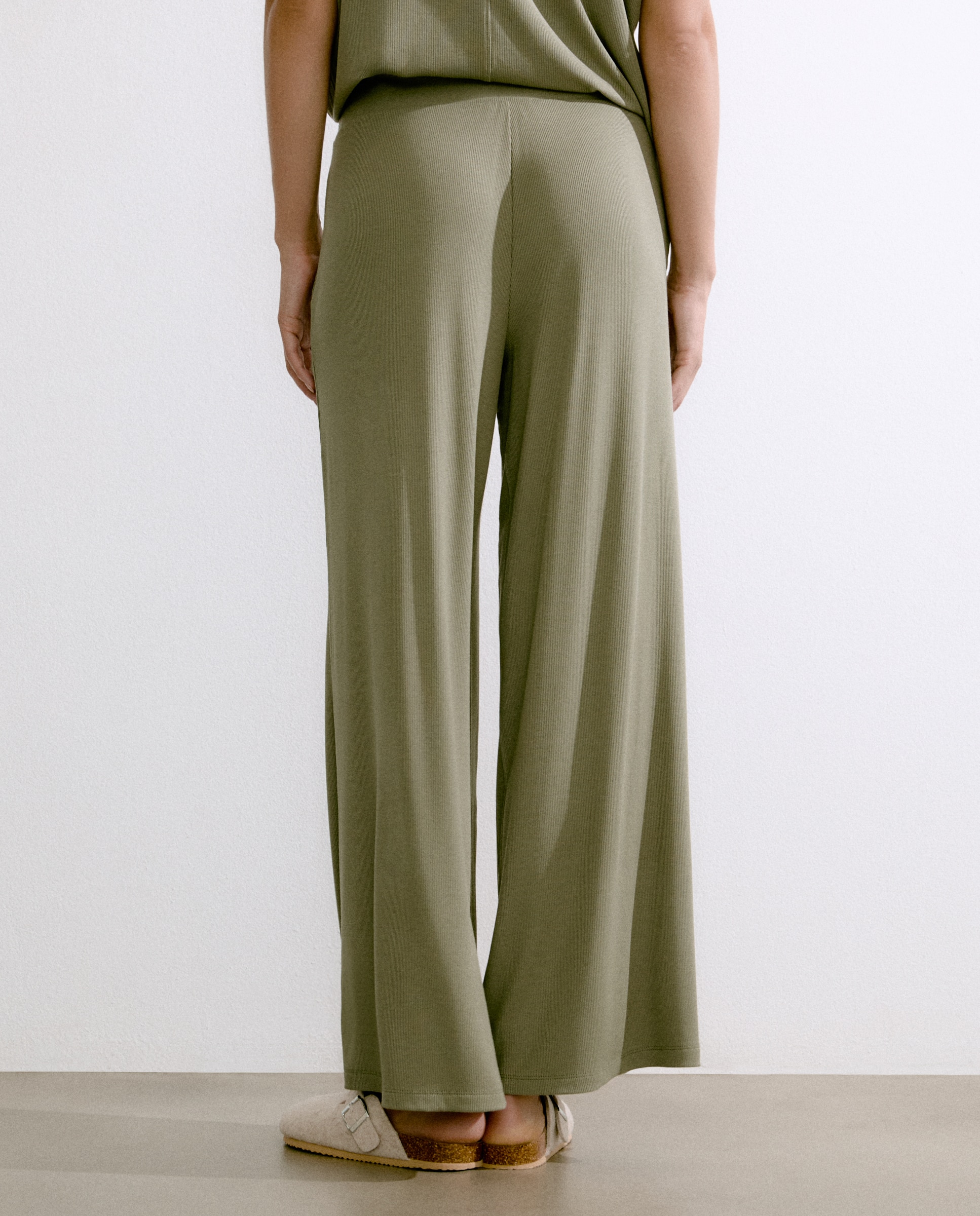 Calças de mulher Caqui-3