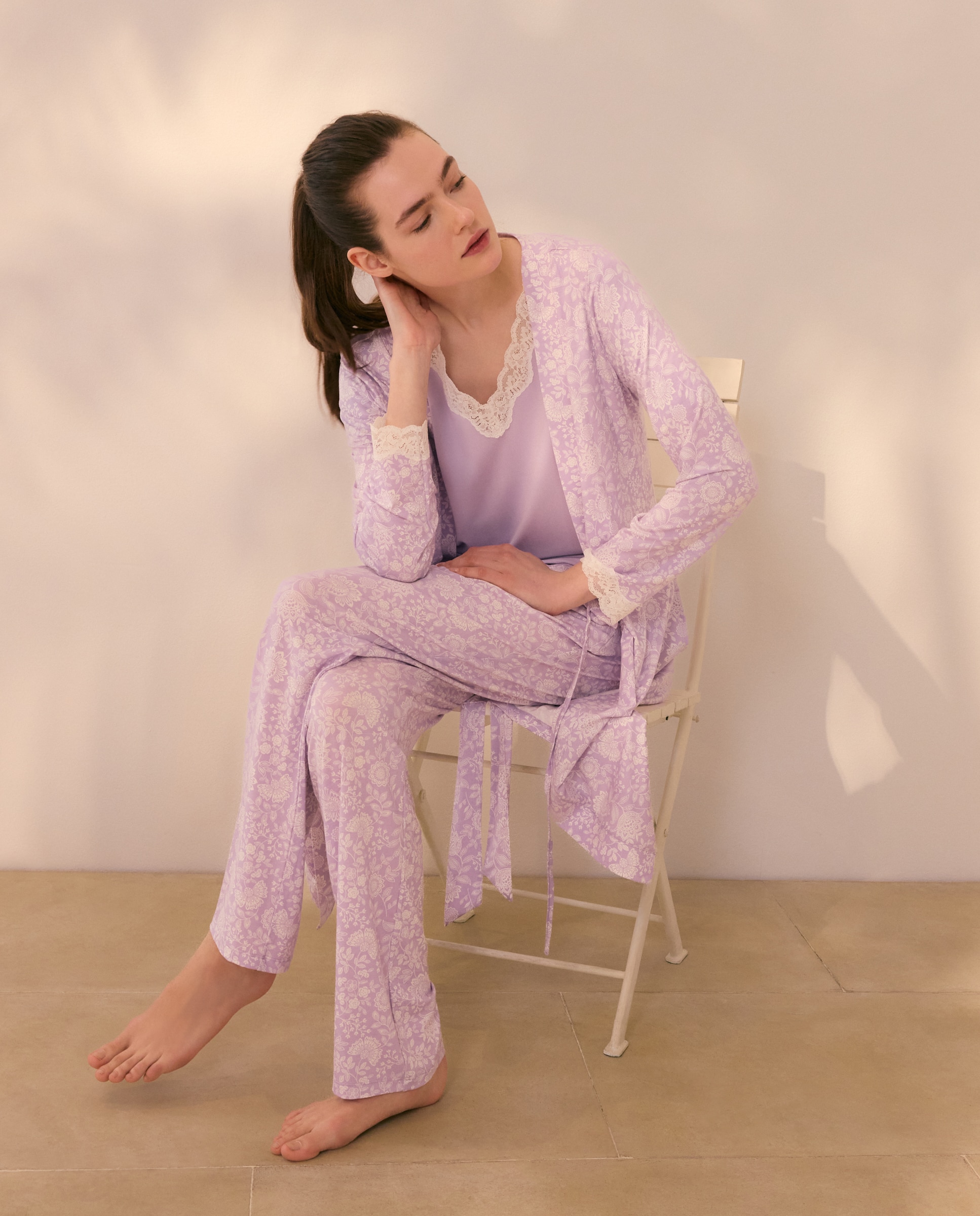 T-shirt Lisa de Decote com Renda 282 Malva-2