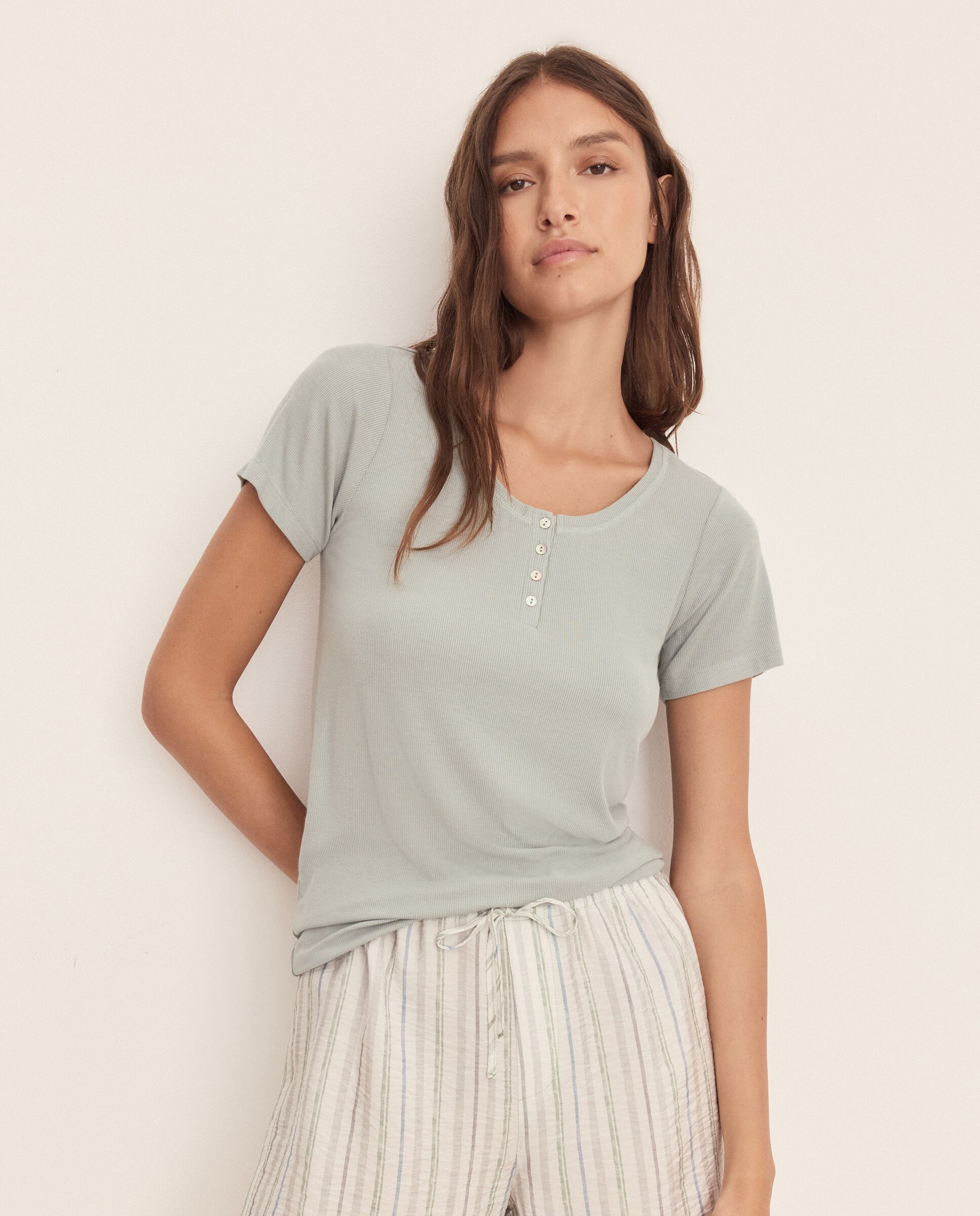 Imagen 0 de Camiseta de mujer con cuello redondo 582 Verde agua