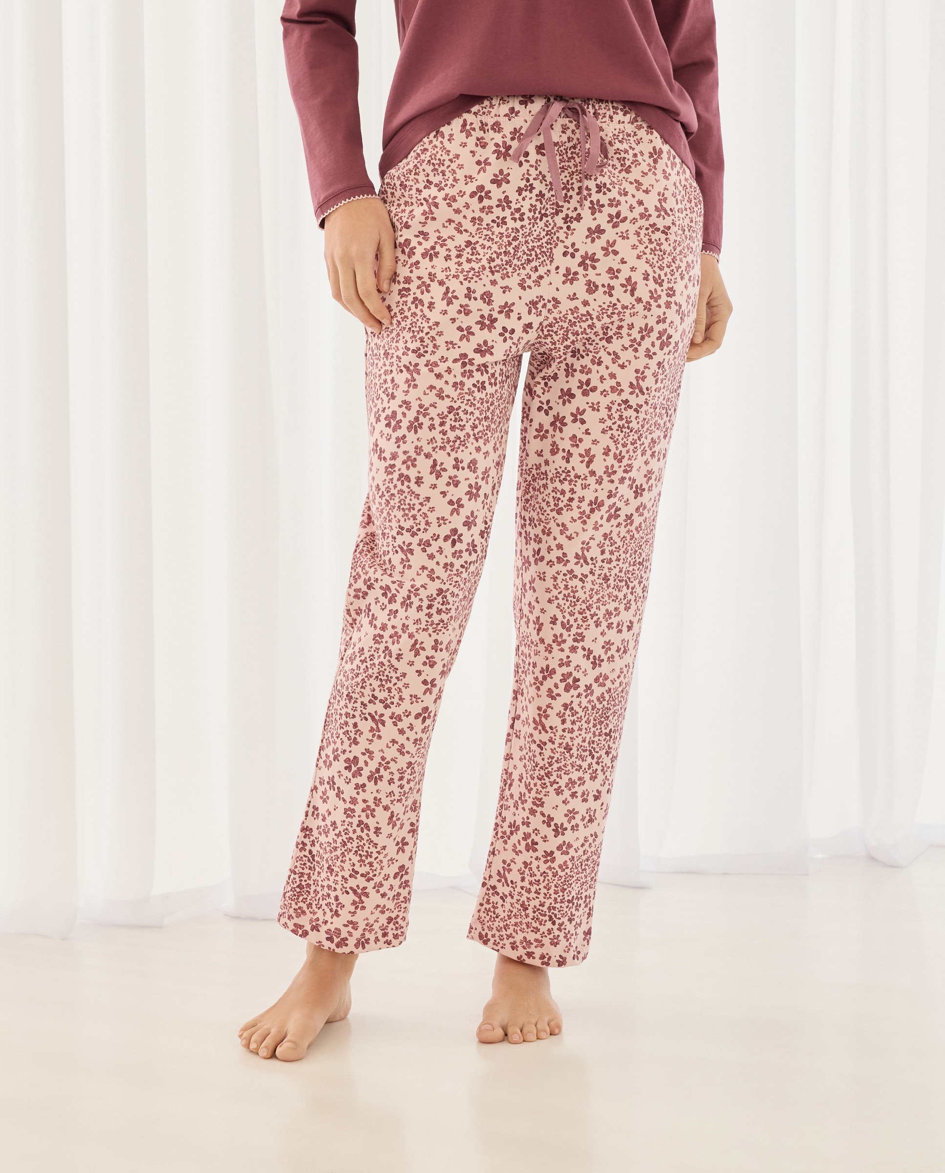 Calças de Pijama com Estampado Floral e Detalhes de Piconela Rosa-2