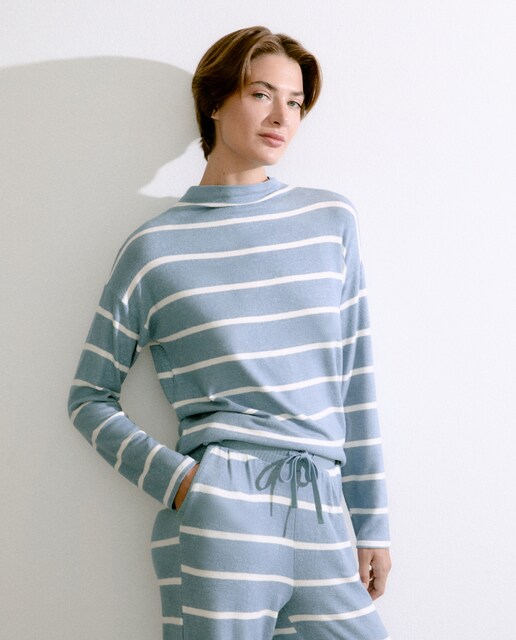 Imagem 0 de Camisola de Malha com Meia Gola