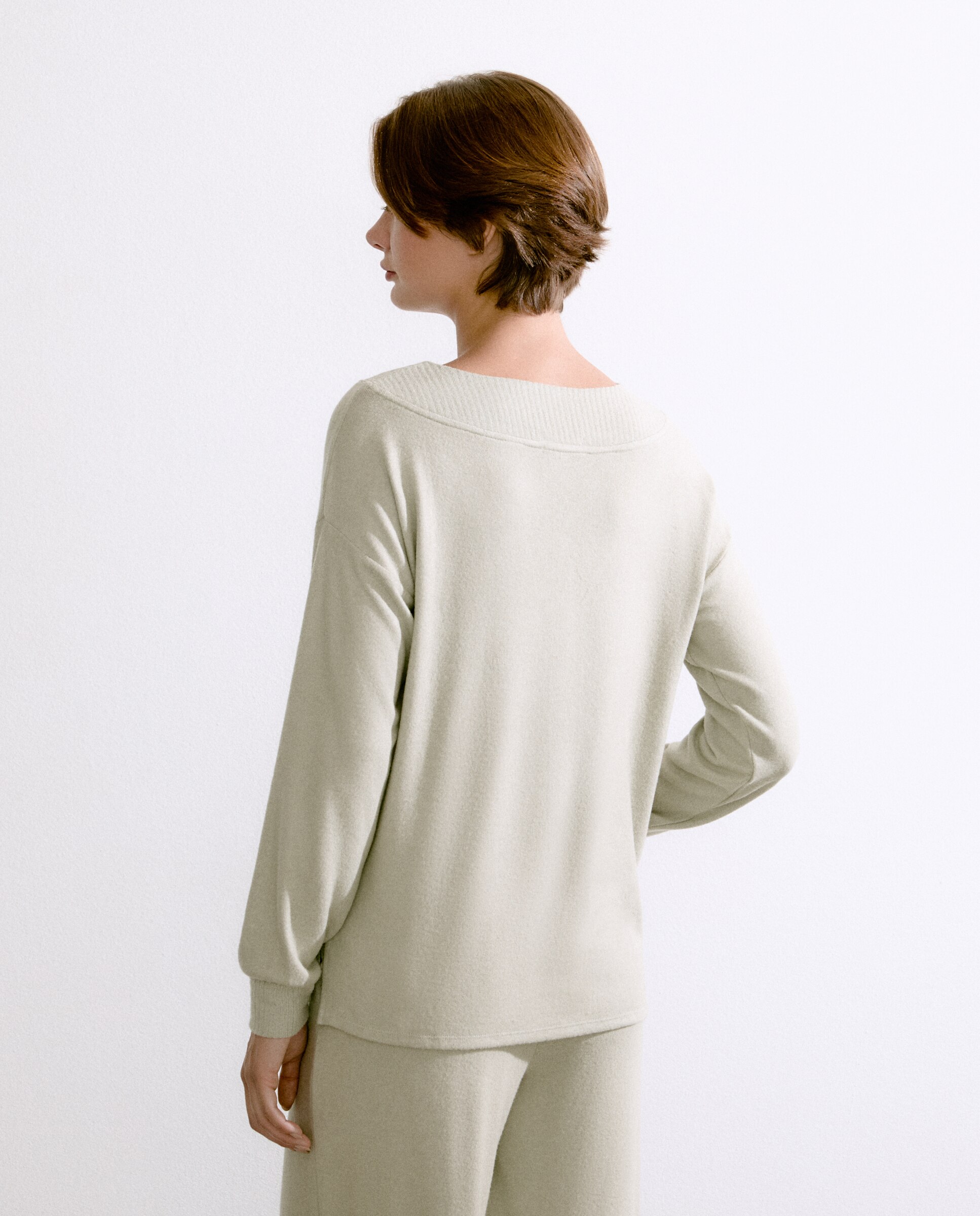 Camisola de malha com decote em bico 510 Verde Claro-3