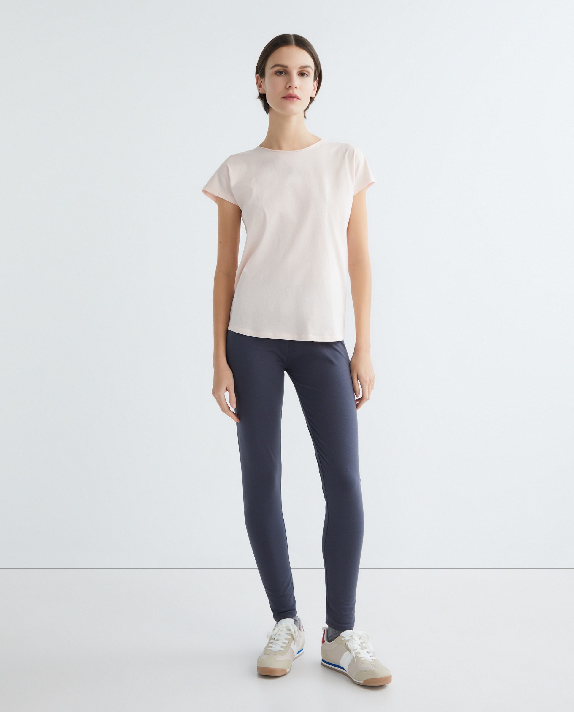 Imagen 0 de Legging de mujer básico liso