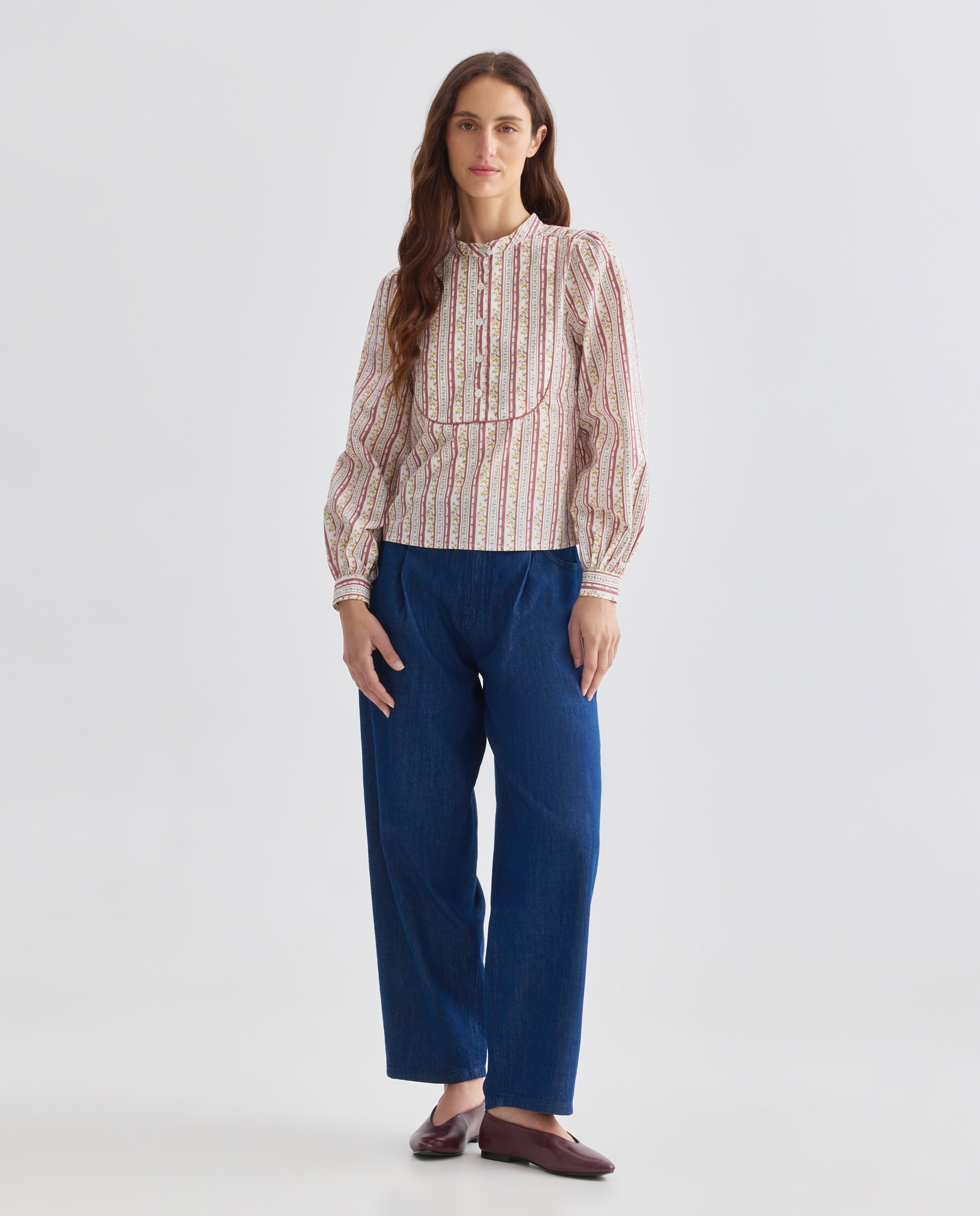 Imagen 0 de Blusa de mujer de flores romántica