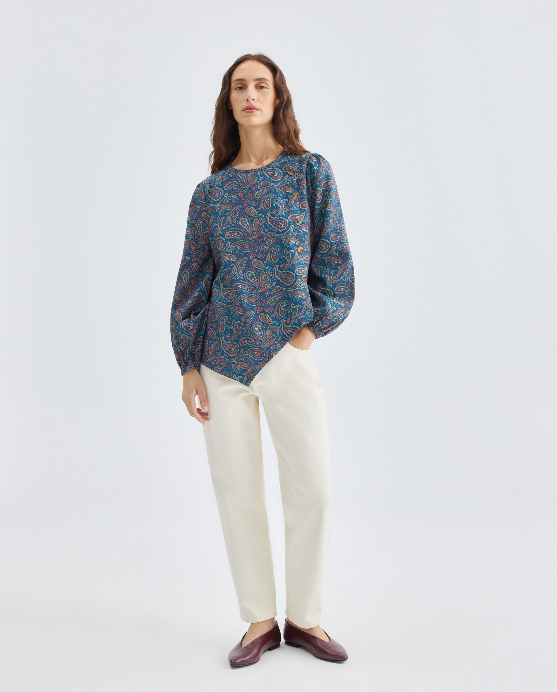 Blusa de mujer cruzada paisley Azul-2