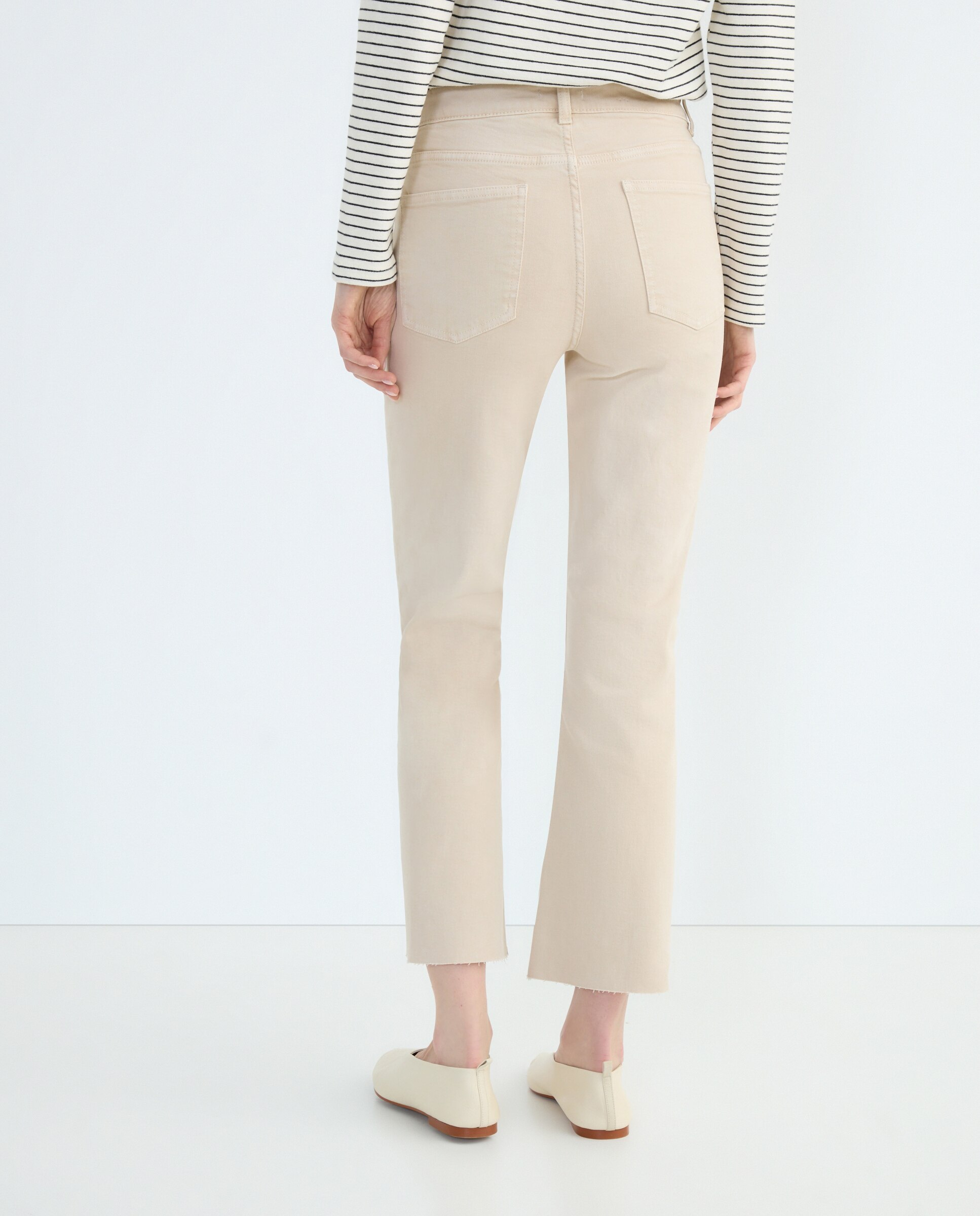 Pantalón cropped flare sarga de mujer Beige-3