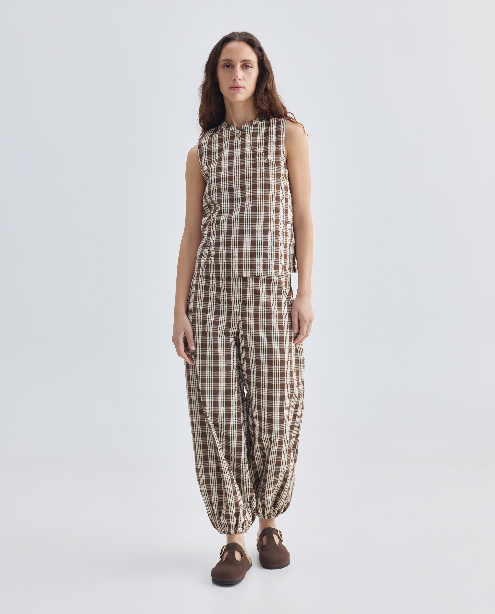 Imagen 0 de Pantalon de mujer bombacho de cuadros total look