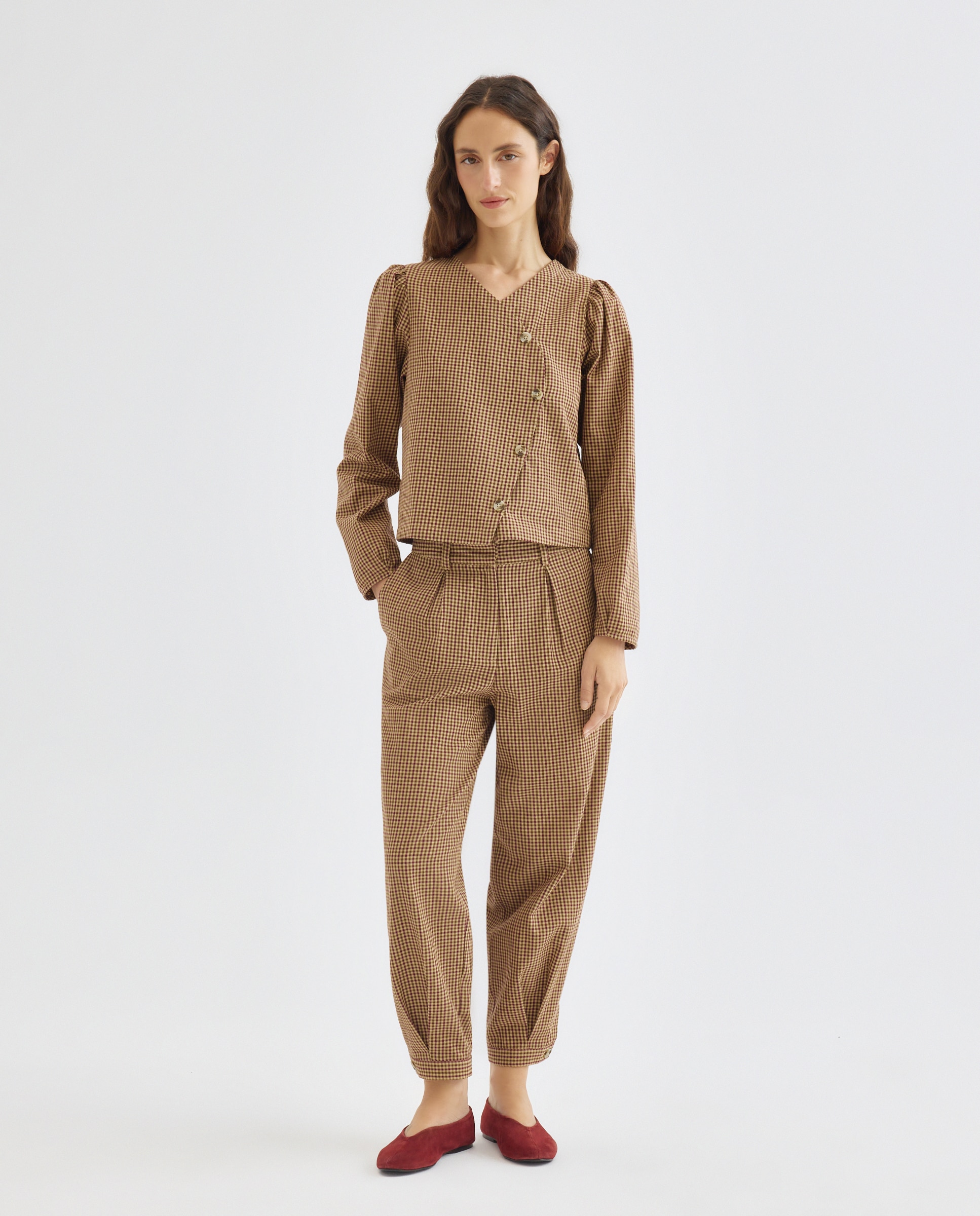 Imagen 0 de Pantalón de mujer de cuadros balloon total look