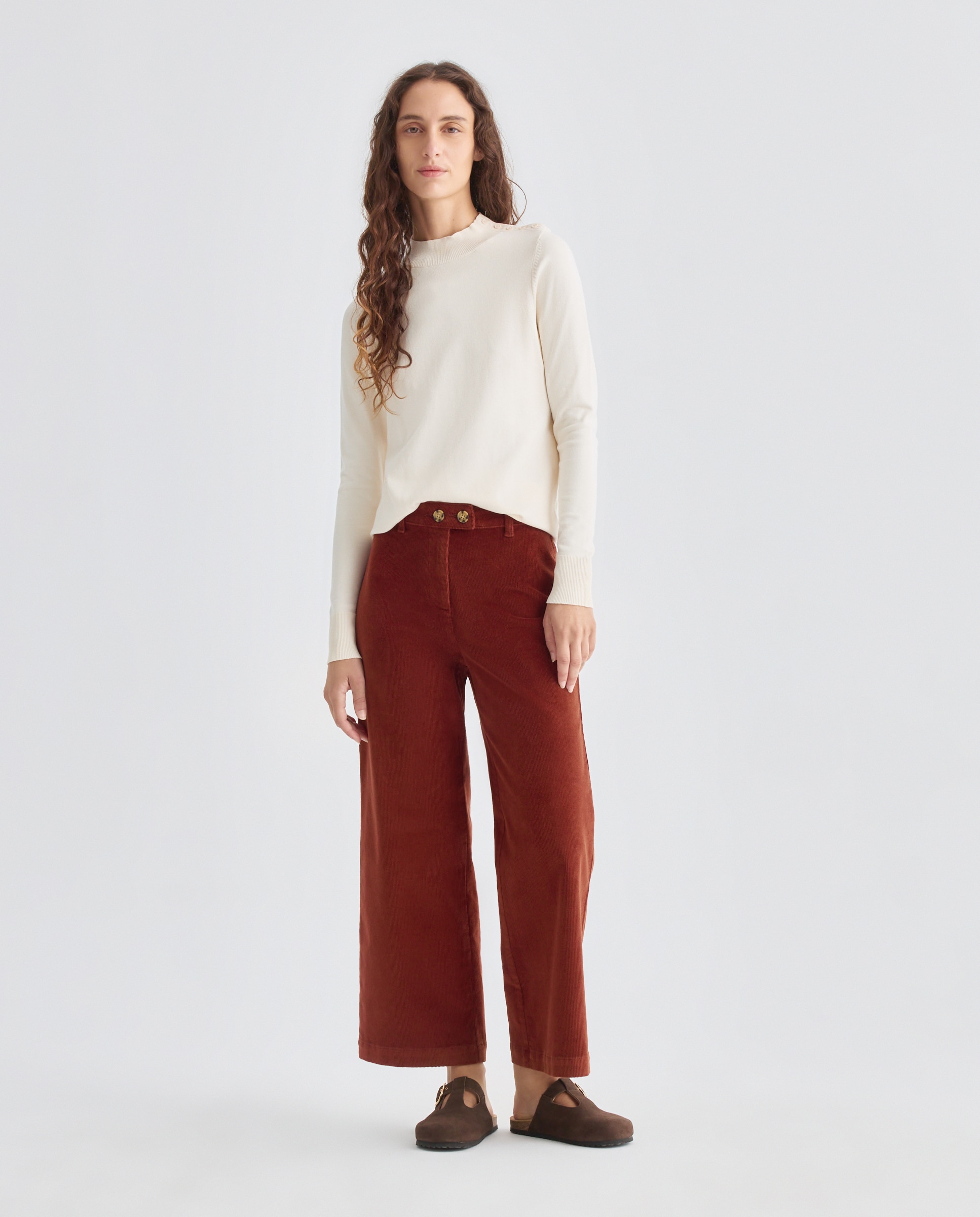 Imagen 0 de Pantalón de mujer culotte de pana