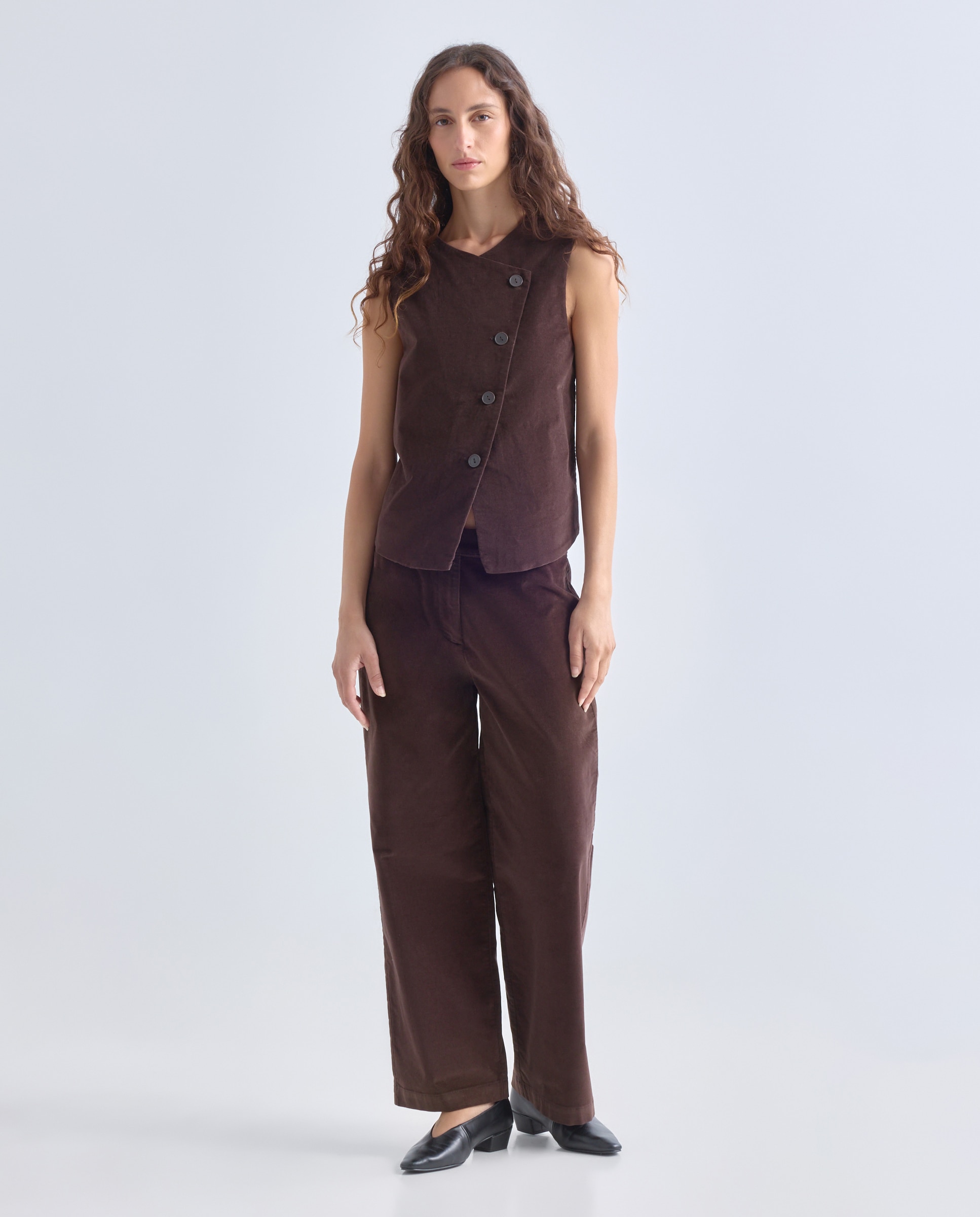 Imagen 0 de Pantalón de mujer recto velvet total look