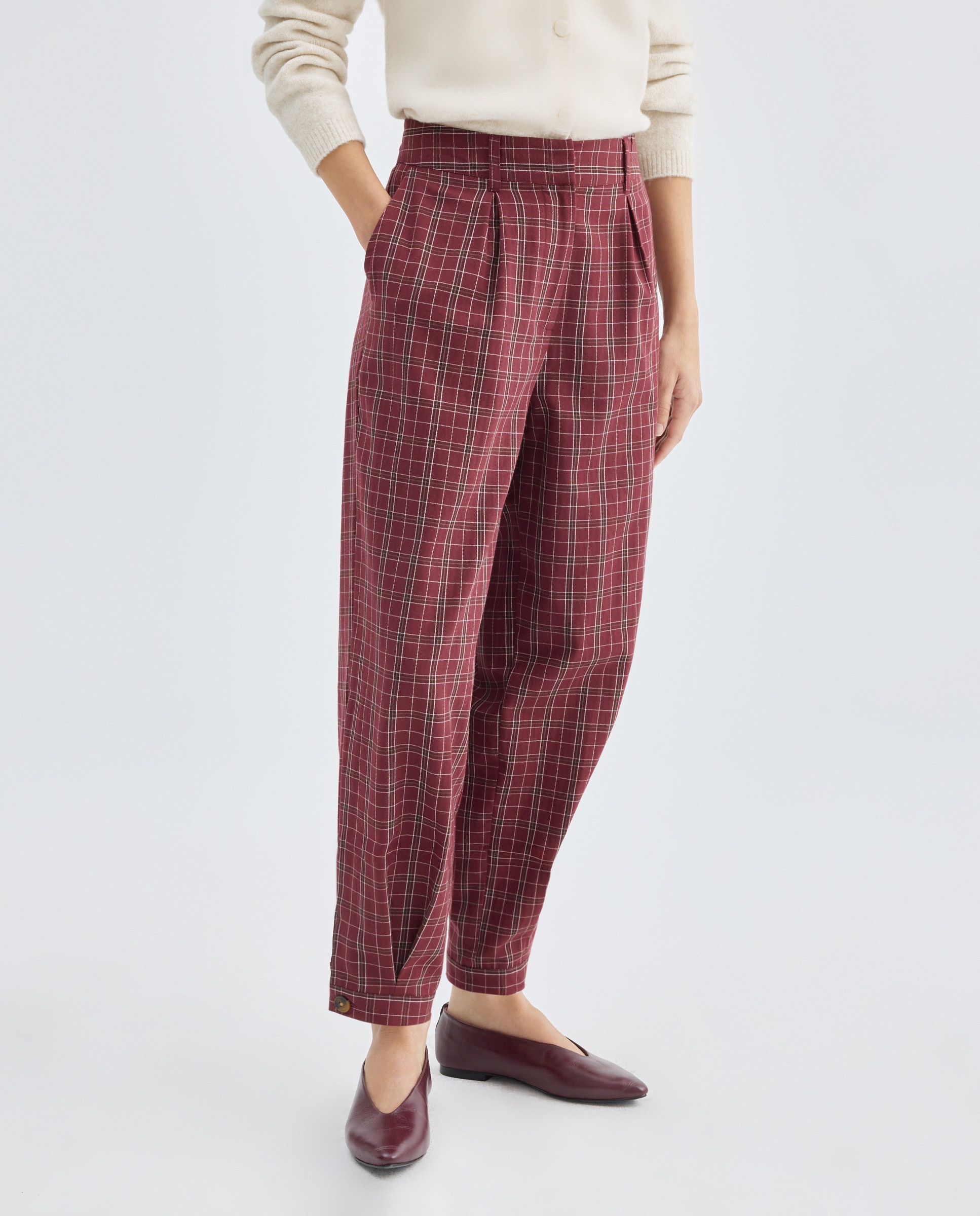 Pantalón de mujer barrel de cuadros total look Rojo-2