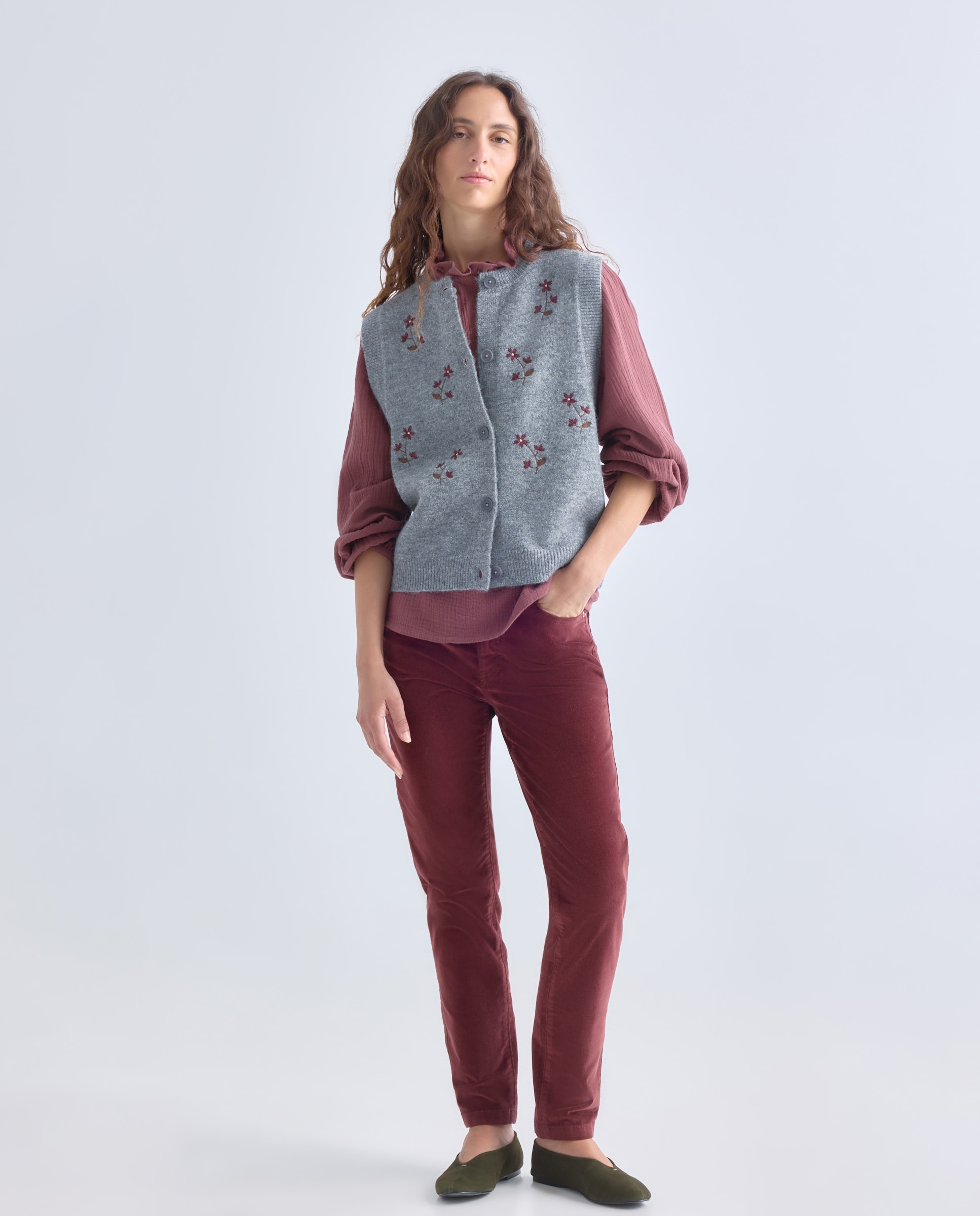 Imagen 0 de Pantalón de mujer de pana skinny
