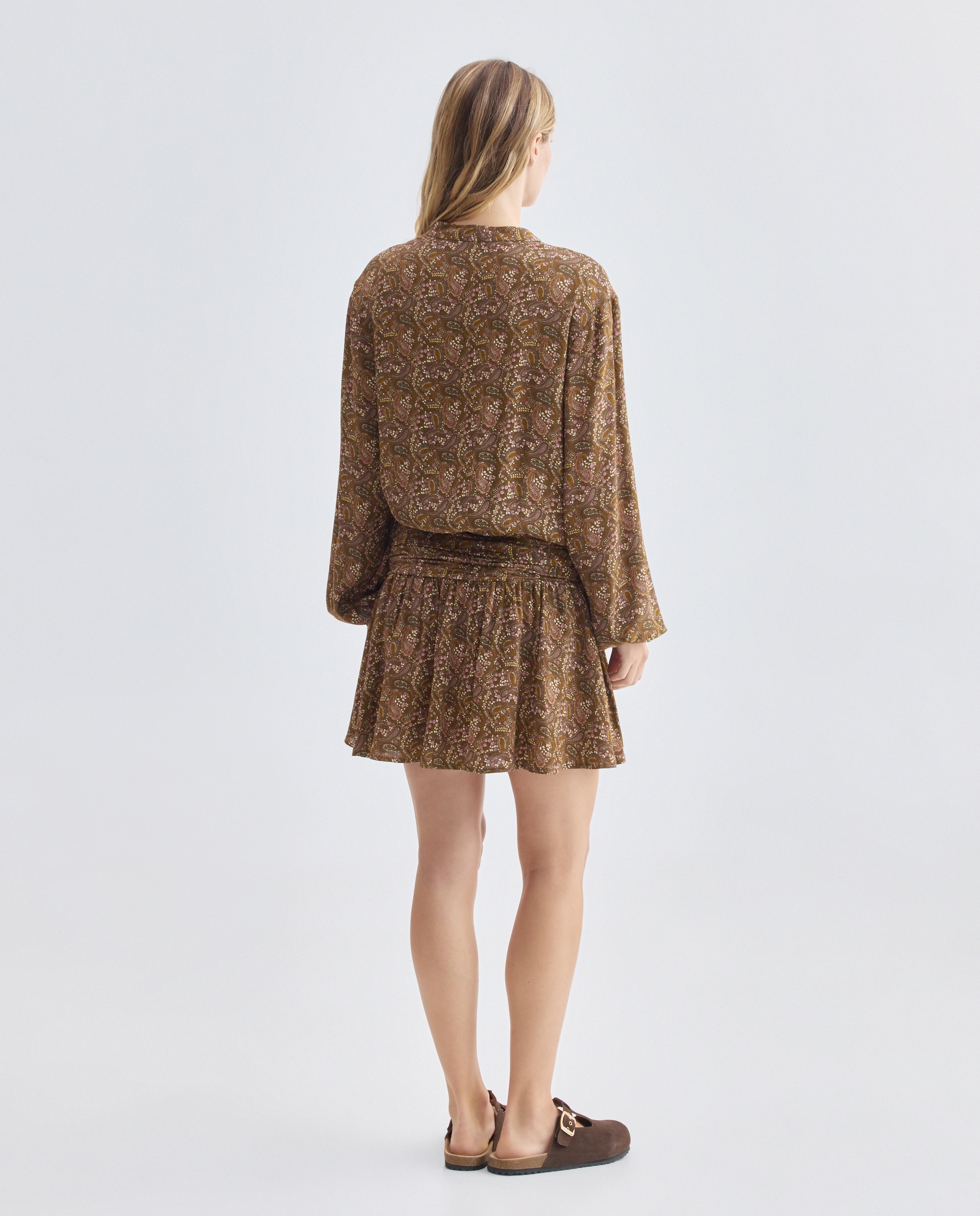 Vestido de mujer estampado paisley corto Marrón-3