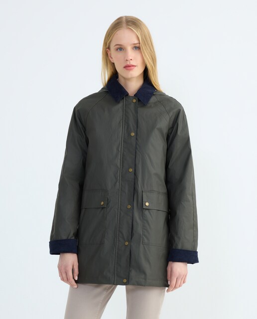 Imagen 0 de Abrigo de mujer de algodón efecto encerado