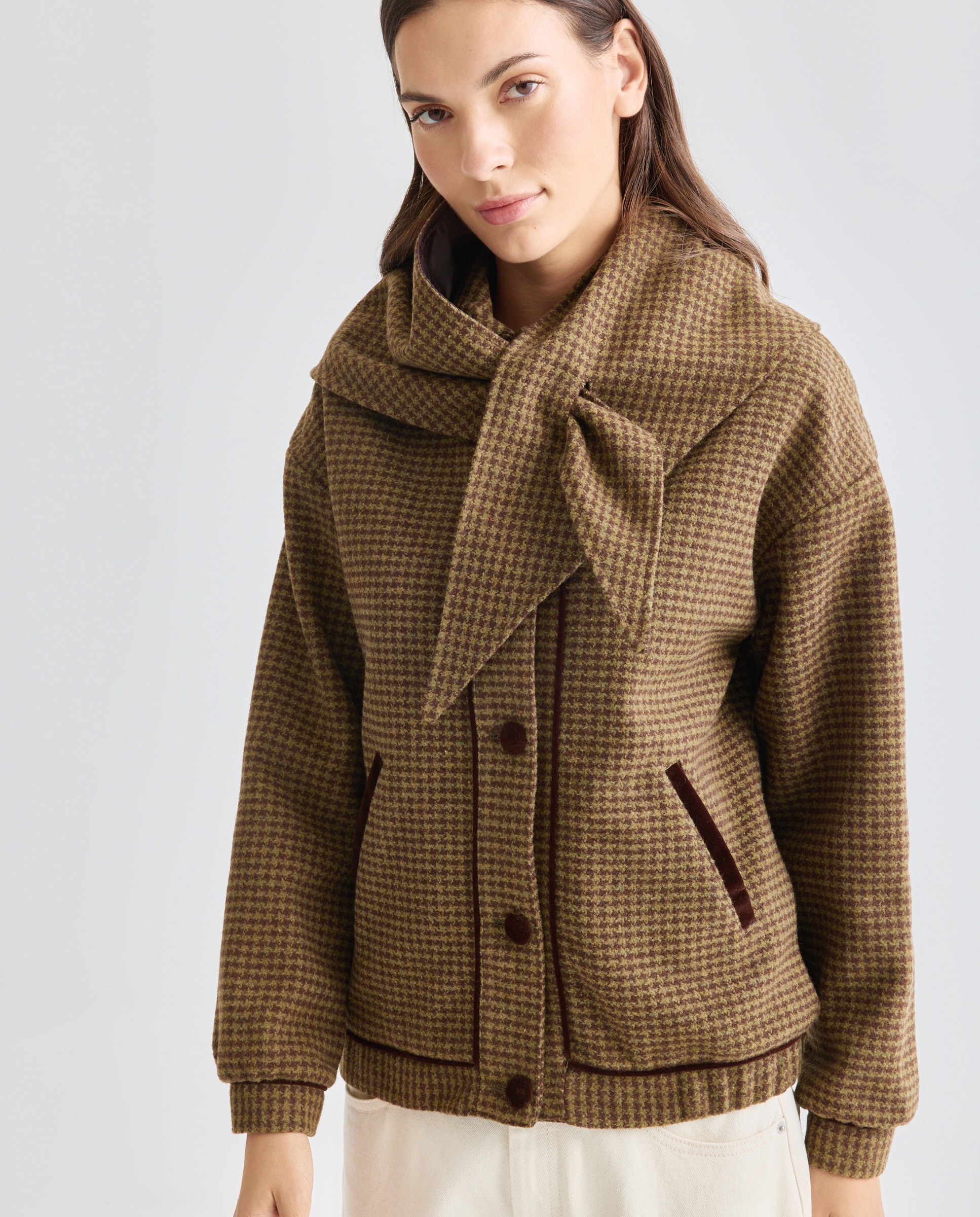 Chaqueta de paño de mujer con pañoleta Marrón-1