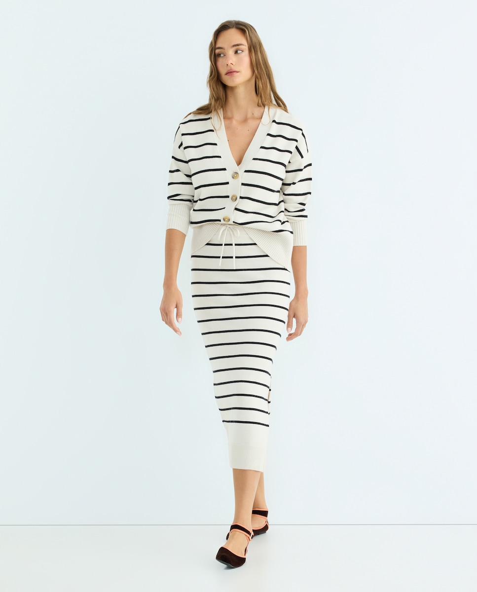 Cárdigan de mujer cuello pico Blanco-2