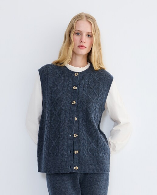 Imagen 0 de Chaleco de mujer de ochos cuello caja