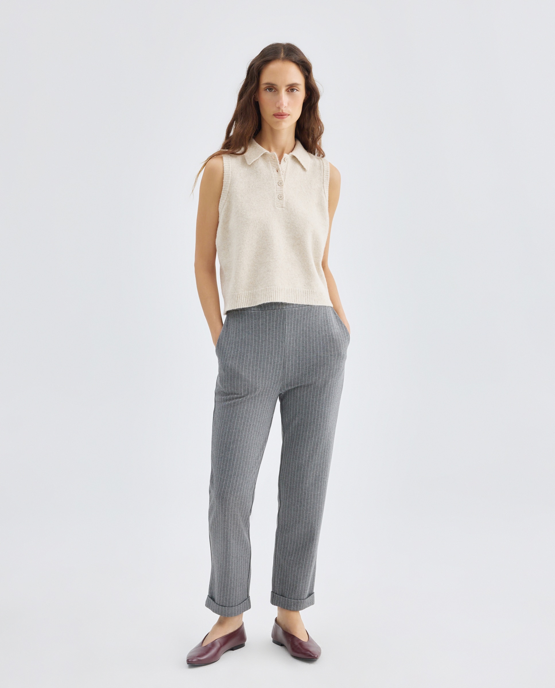 Chaleco de mujer cuello polo 120 Crudo-2