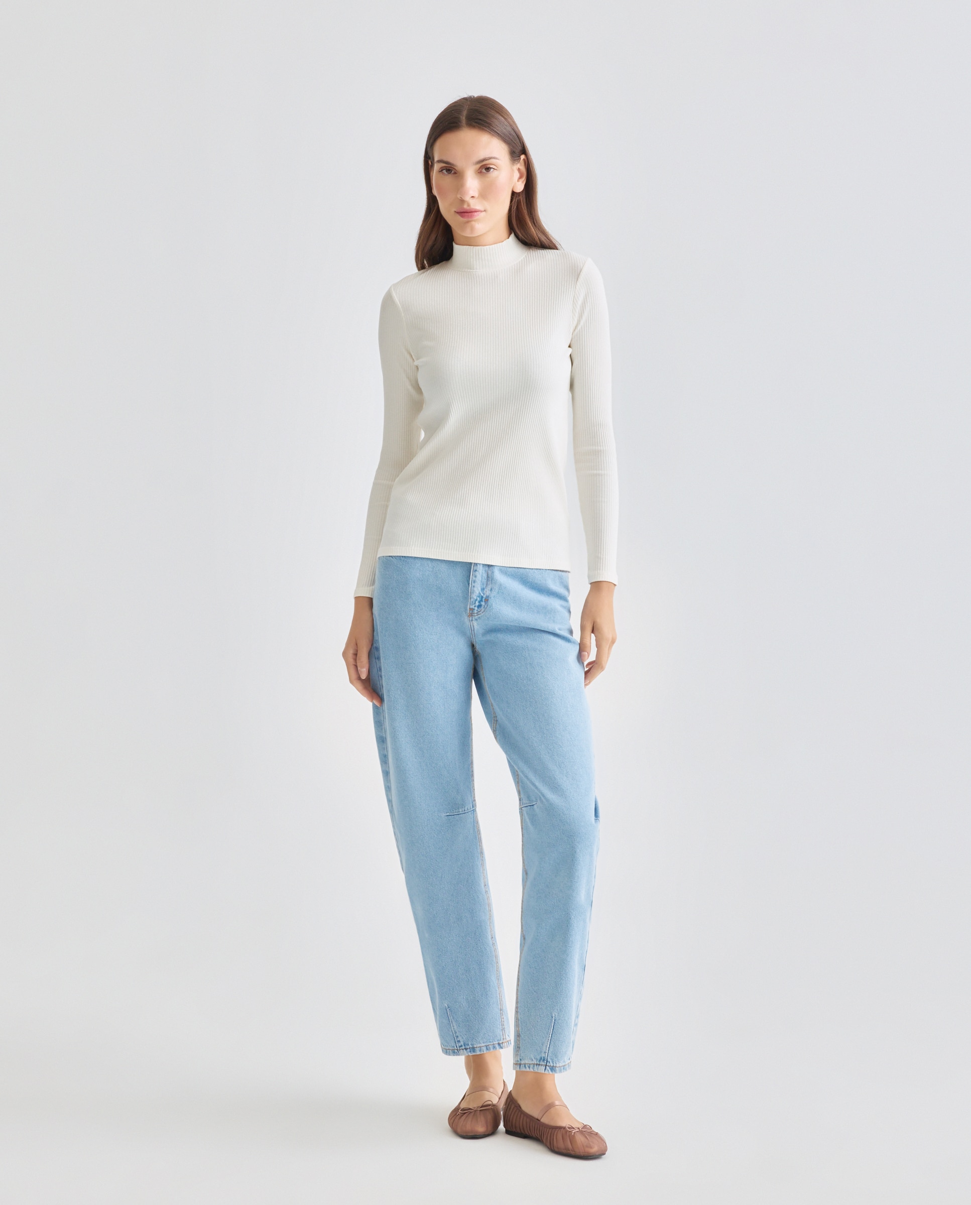 Camiseta básica de mujer cuello perkins canalé 120 Crudo-2