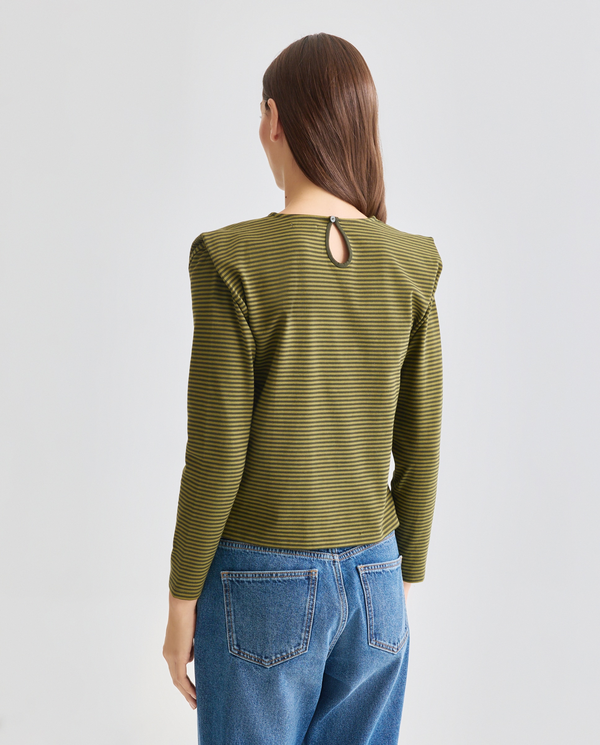 Camiseta de mujer cuello caja y hombreras Verde-3