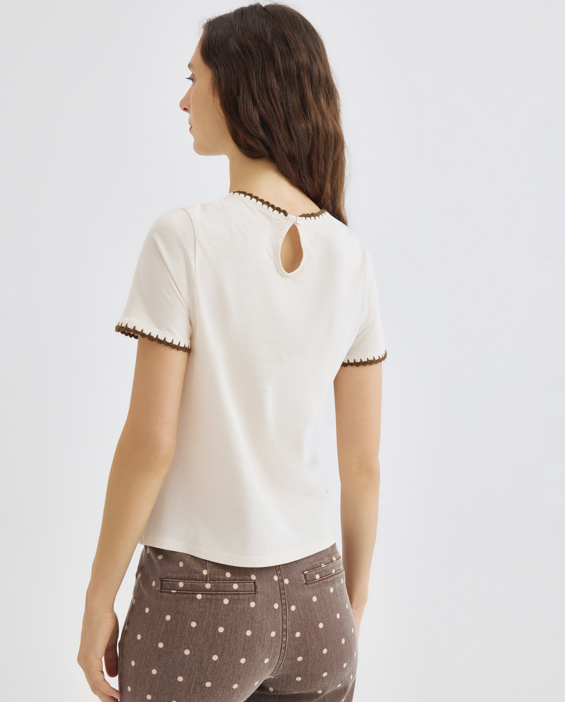 Camiseta de mujer ribete bordado 120 Crudo-3