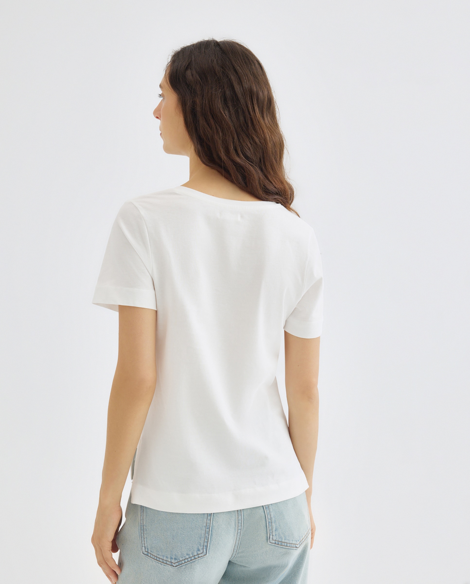 Camiseta básica de mujer cuello pico 120 Crudo-3