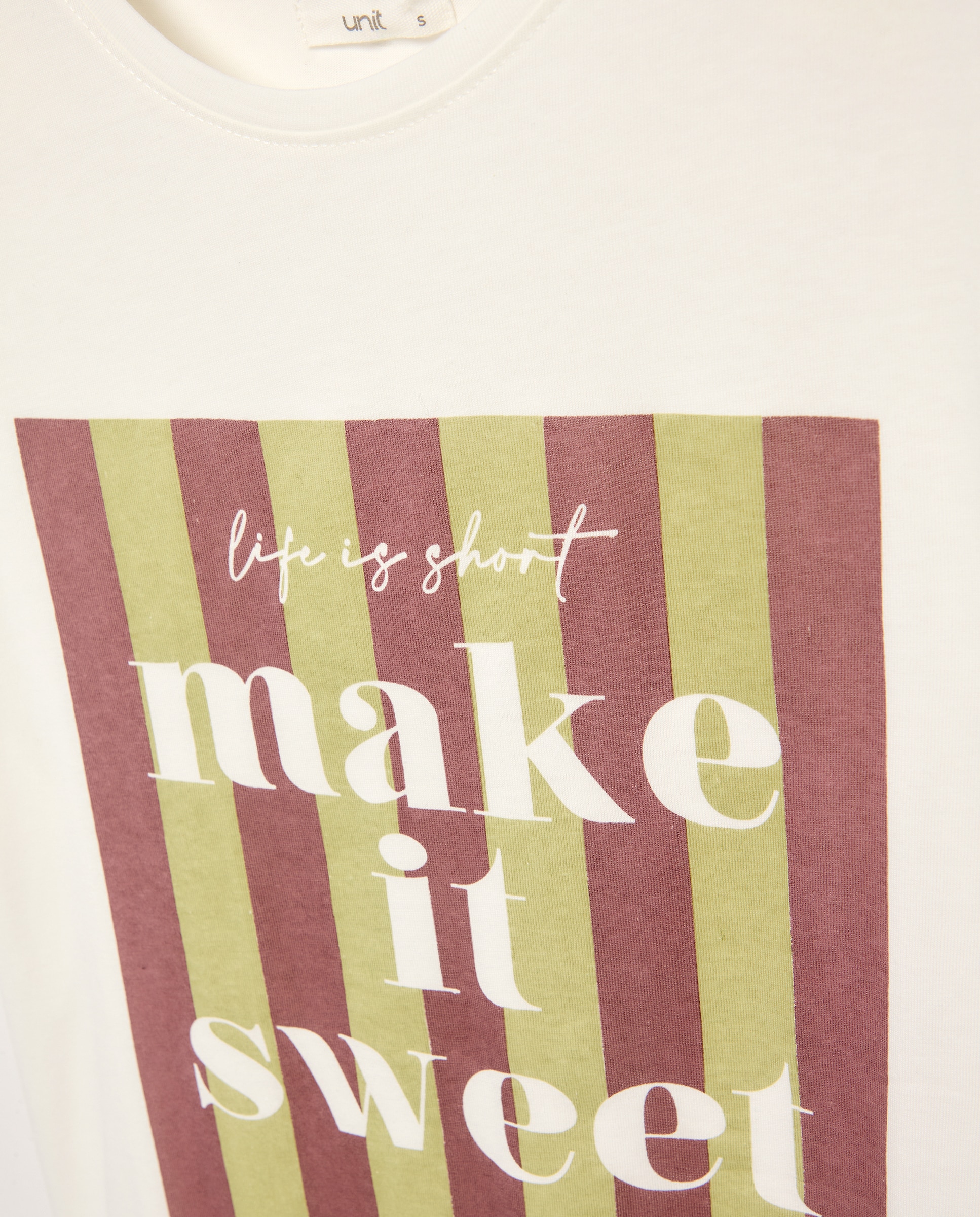 Camiseta estampada de mujer cuello caja Marrón-5