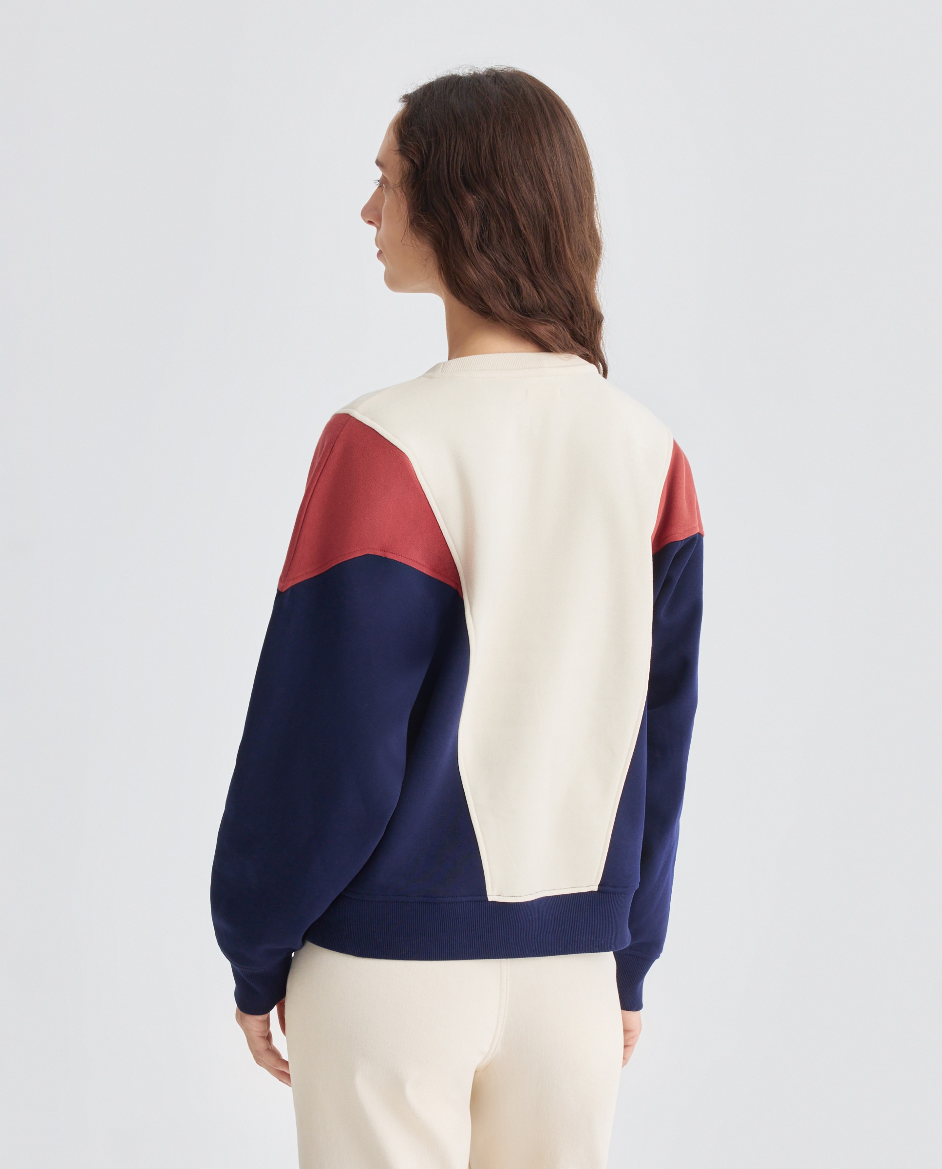Sudadera de mujer cuello caja color block Azul marino-3