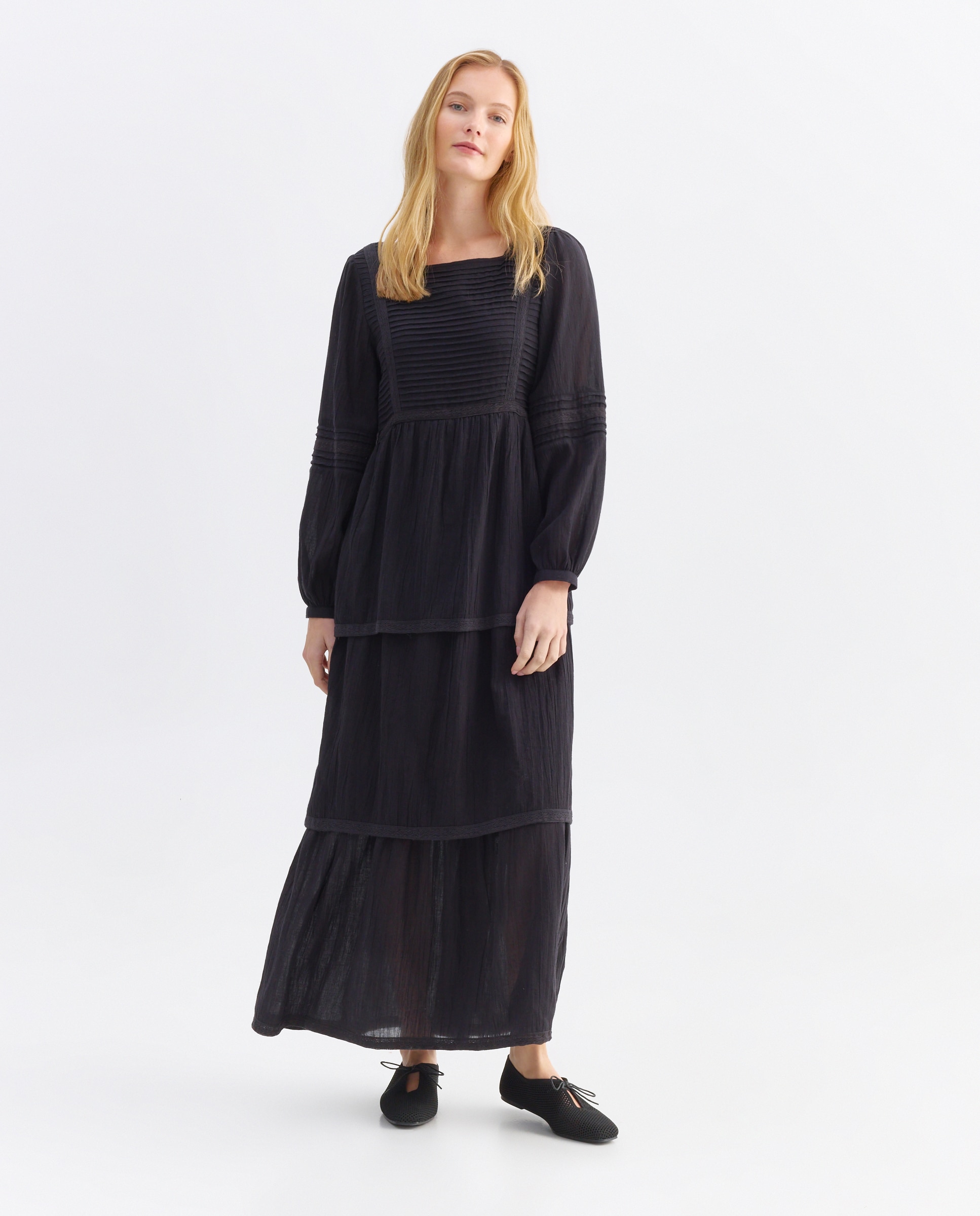 Imagen 0 de Vestido romántico de mujer largo