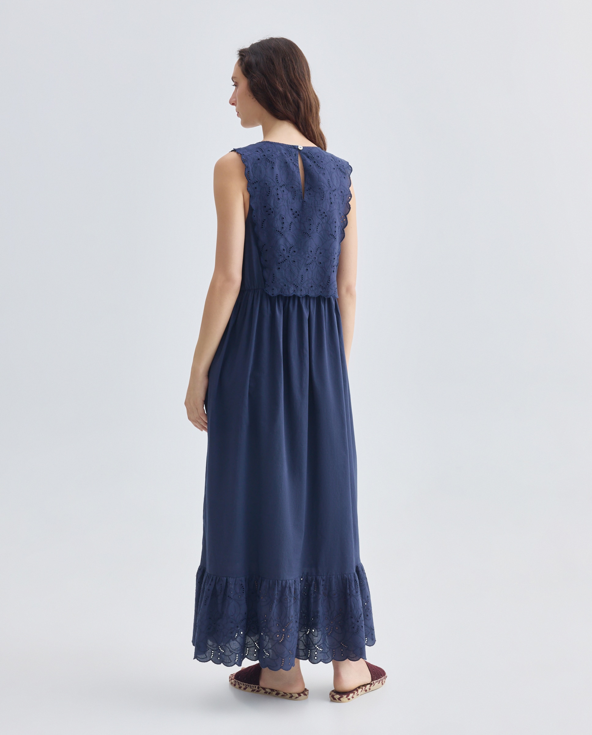 Vestido de mujer pechera bordada Azul marino-3