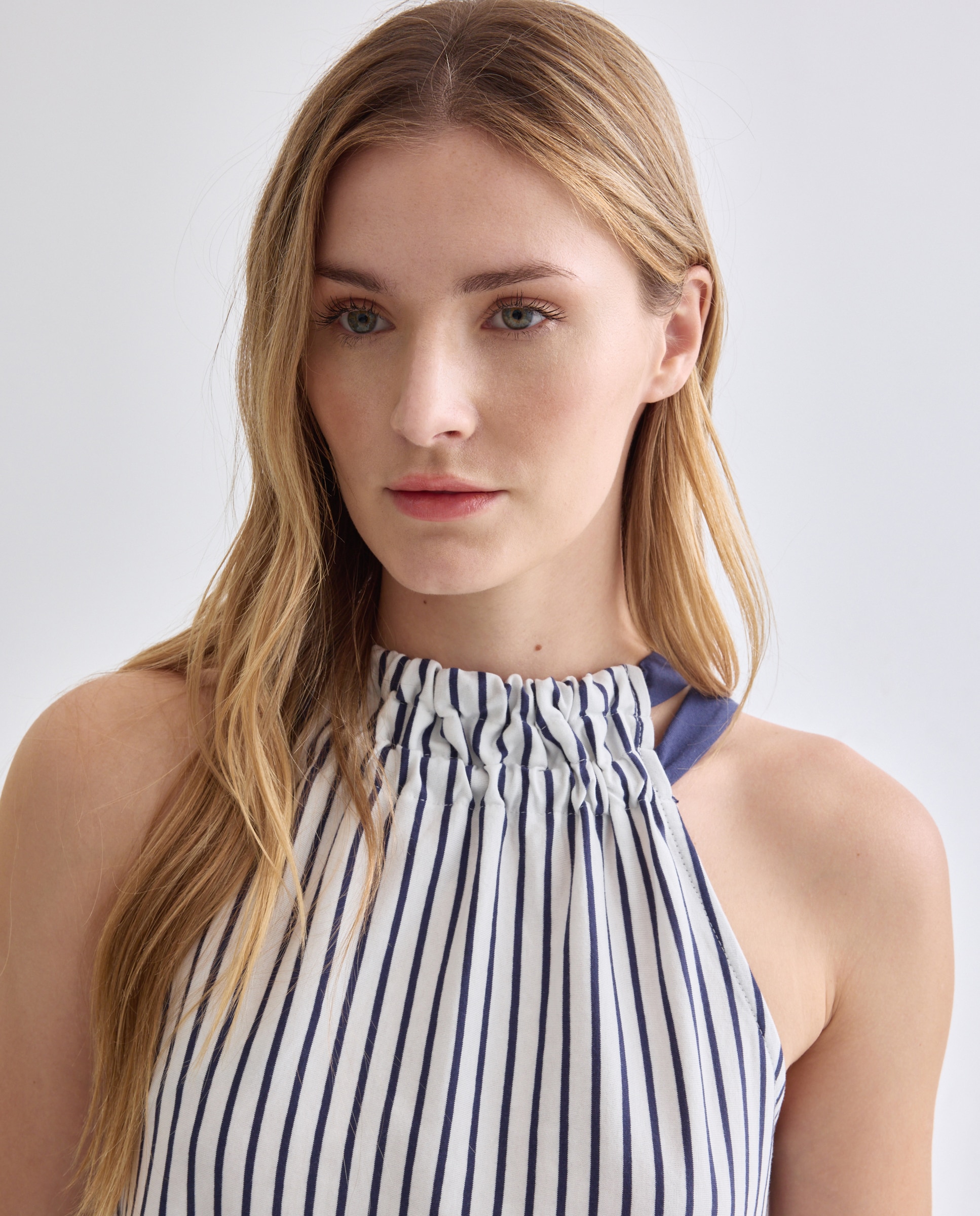 Vestido básico de mujer cuello halter rayas Azul-2
