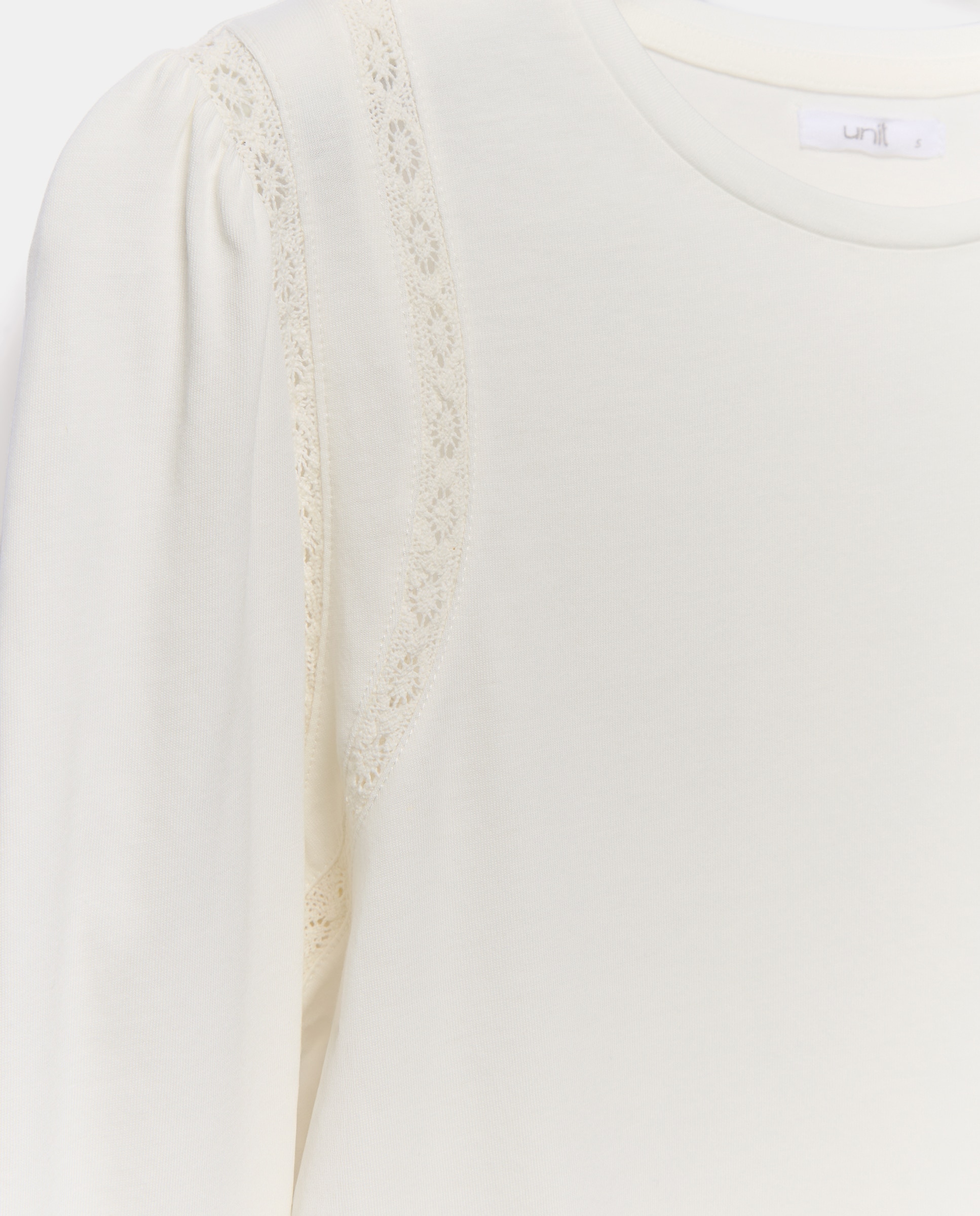 Camiseta de mujer cuello caja con detalles 120 Crudo-5