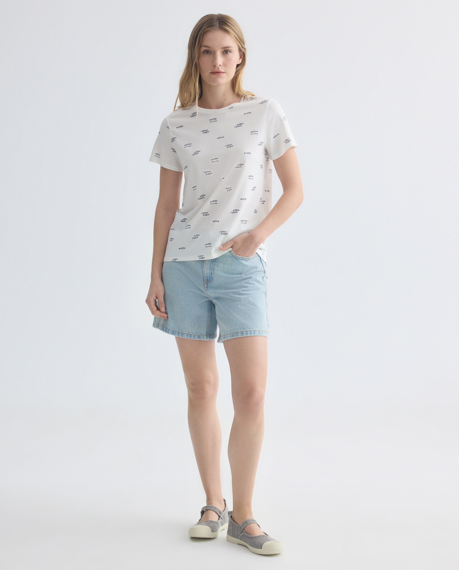 Camiseta estampada de mujer cuello caja Azul marino-2