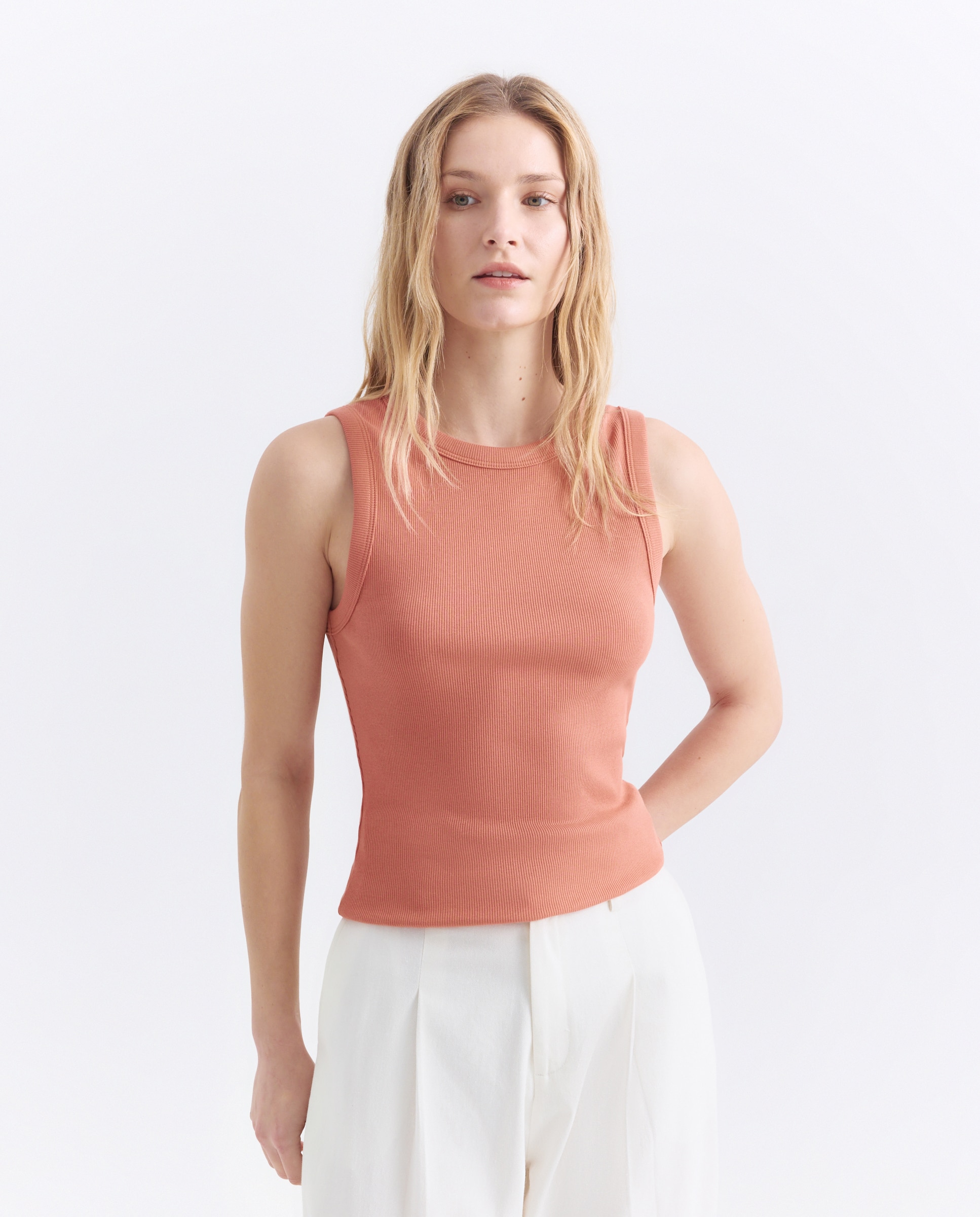 Camiseta halter de mujer de tirantes y canalé 660 Naranja-2