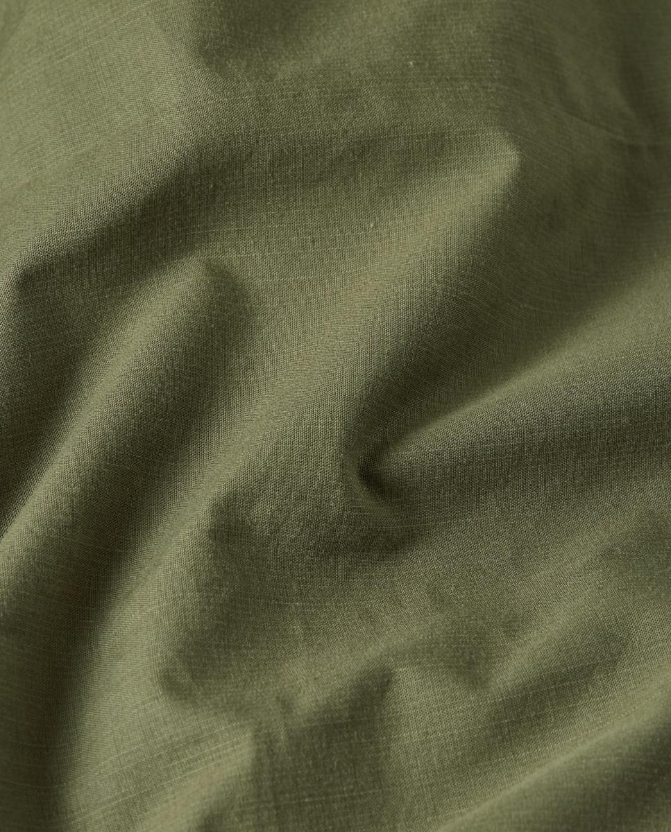Camisa de Manga Comprida e Corte Justo Verde-4