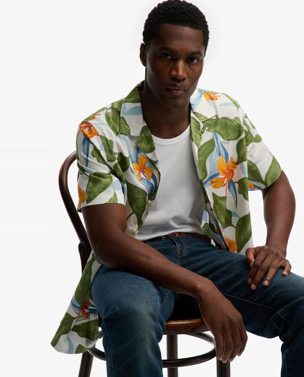 Camisa com Estampado Havaiano e Manga Curta Verde-3